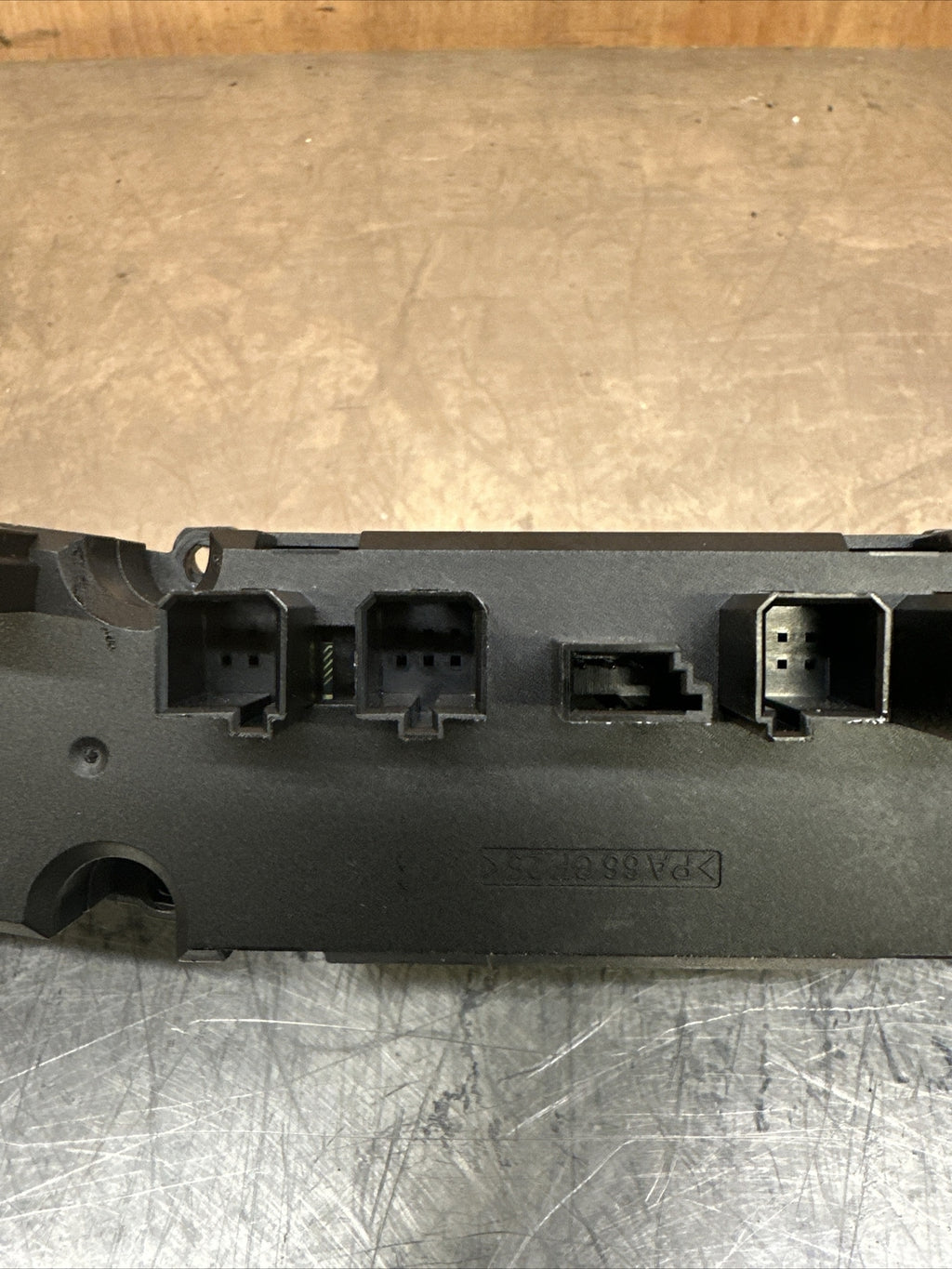 MERCEDES BENZ S-CLASS W220 DASH CENTER CONSOLE HAZARD SWITCH PANEL 2208214458 