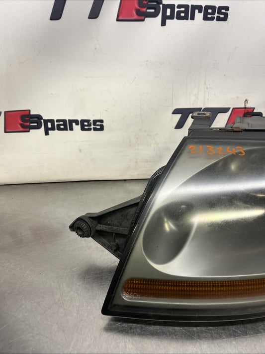 Audi mk1 TT 8N0941003BN N/S Front Xenon Headlight
