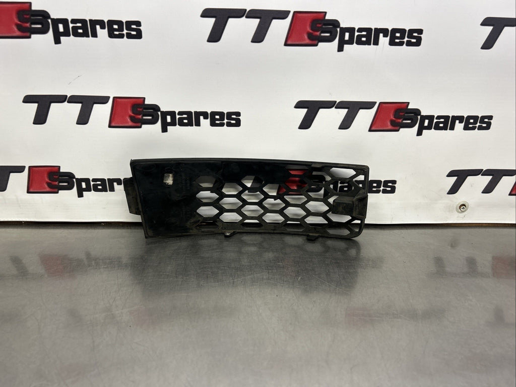 AUDI TT V6  Front Left Bumper Grill 8N0807681G 3.2 Petrol