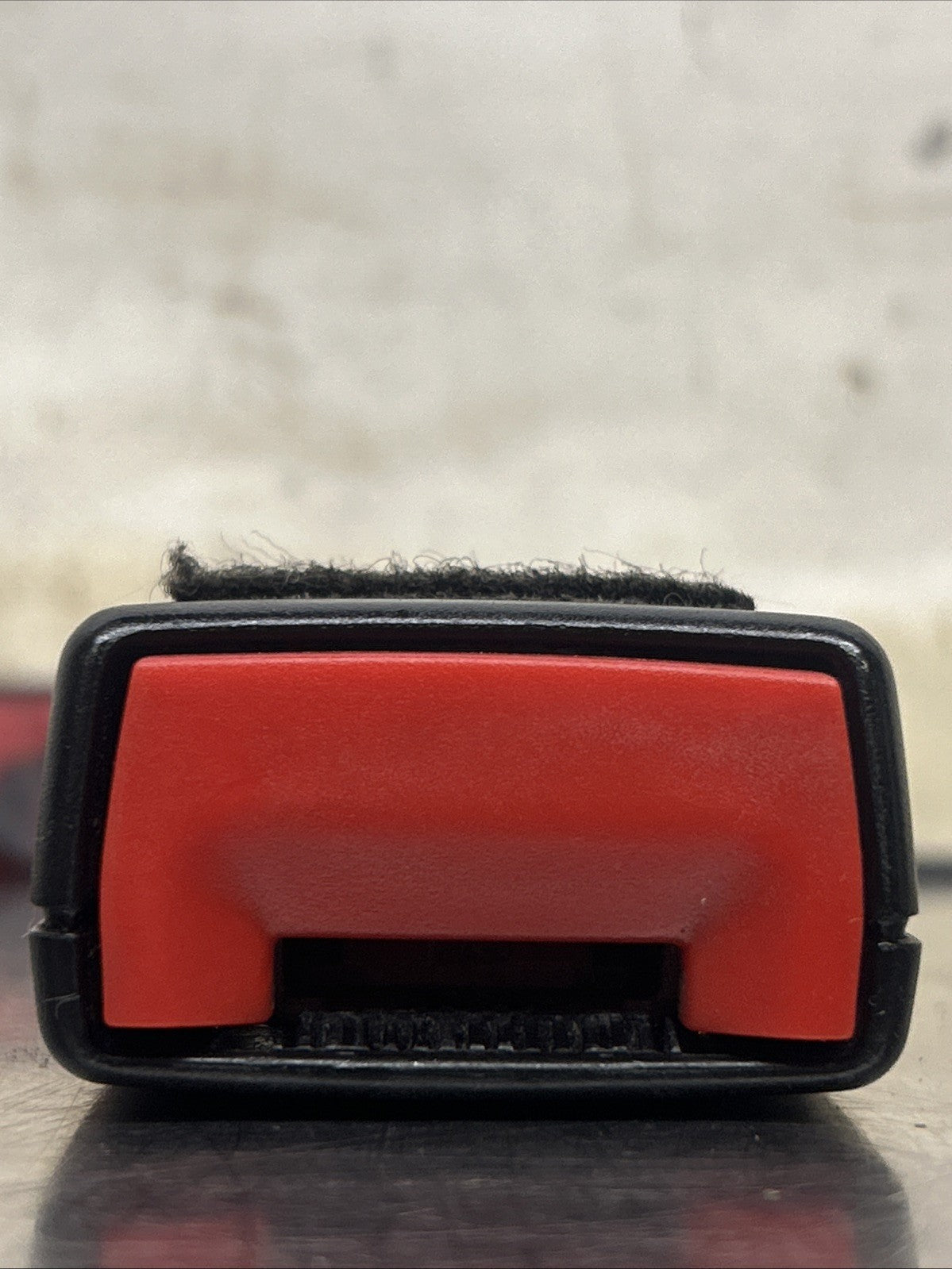 Audi Tt 1.8l 1998-2006 N/S/F SEAT BELT BUCKLE 8N085775501C