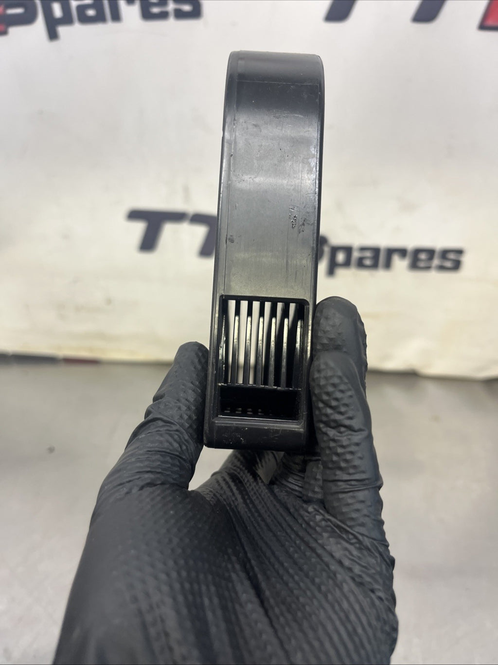 Audi TT Mk1 6 Disc Cassette Insert Oem Genuine 99-05