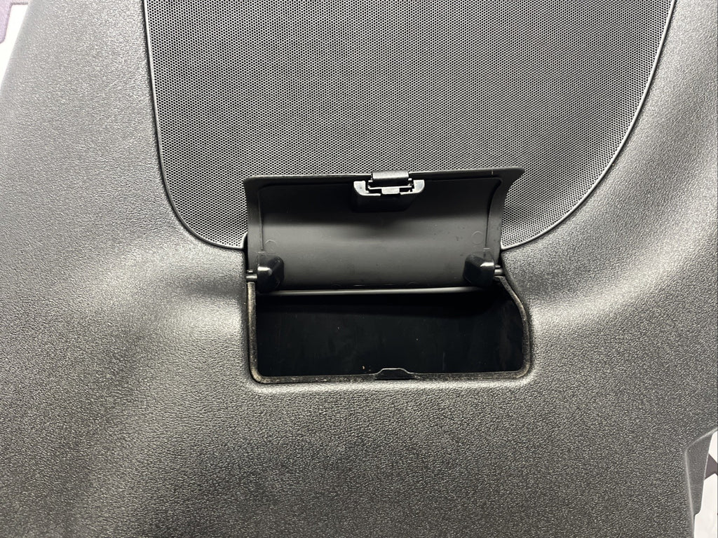 Audi TT Mk1 8n Drivers Side Rear Quarter Trim / Panel / Door Card VGC mint