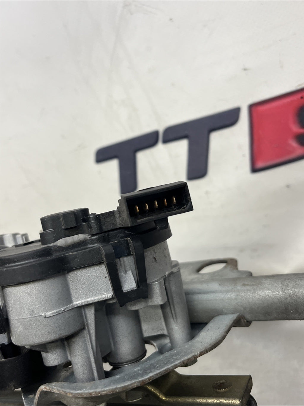 99-06 Audi TT MK1 wiper motor OEM genuine 2019 year of manufacture