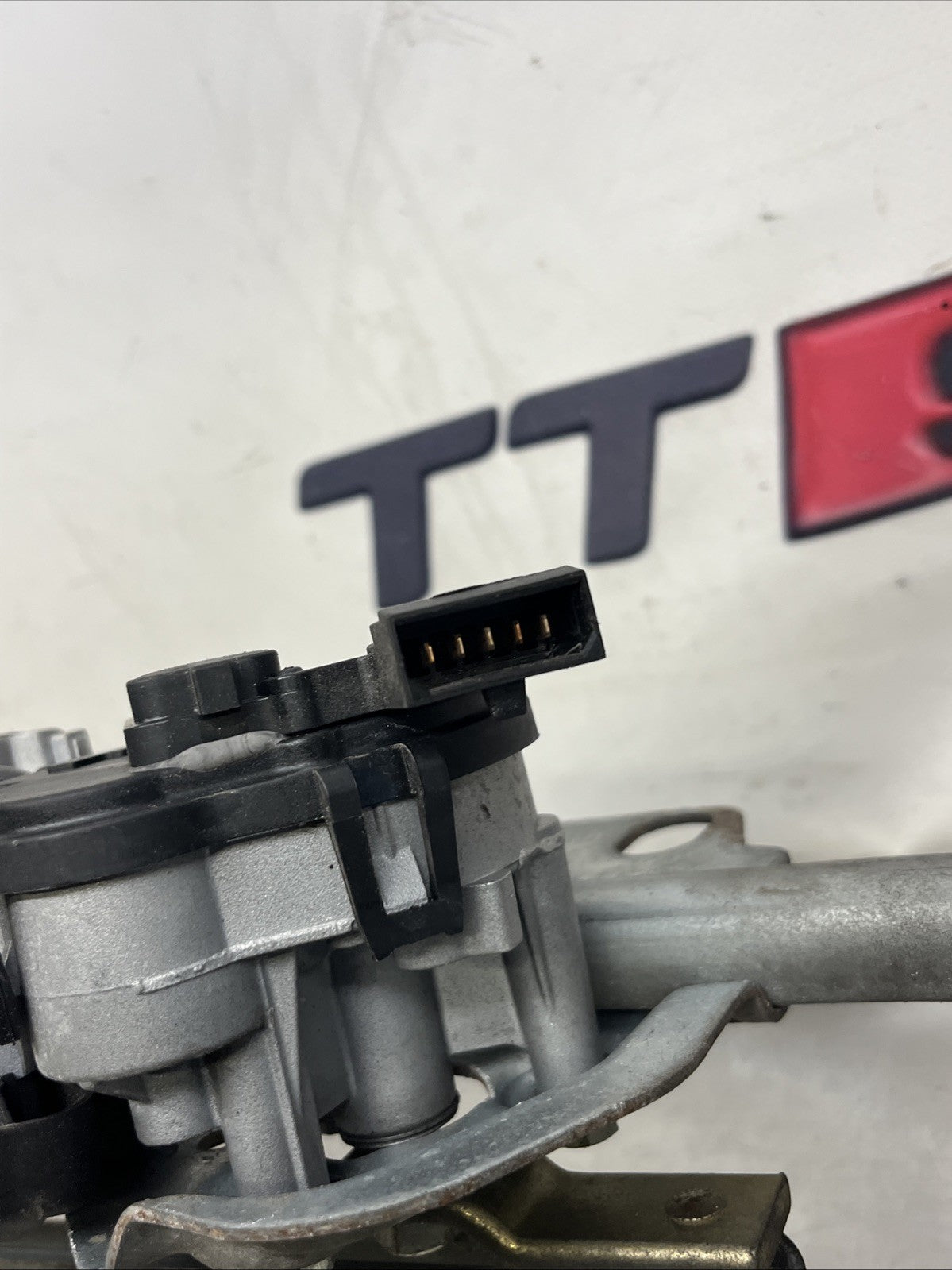 99-06 Audi TT MK1 wiper motor OEM genuine 2019 year of manufacture