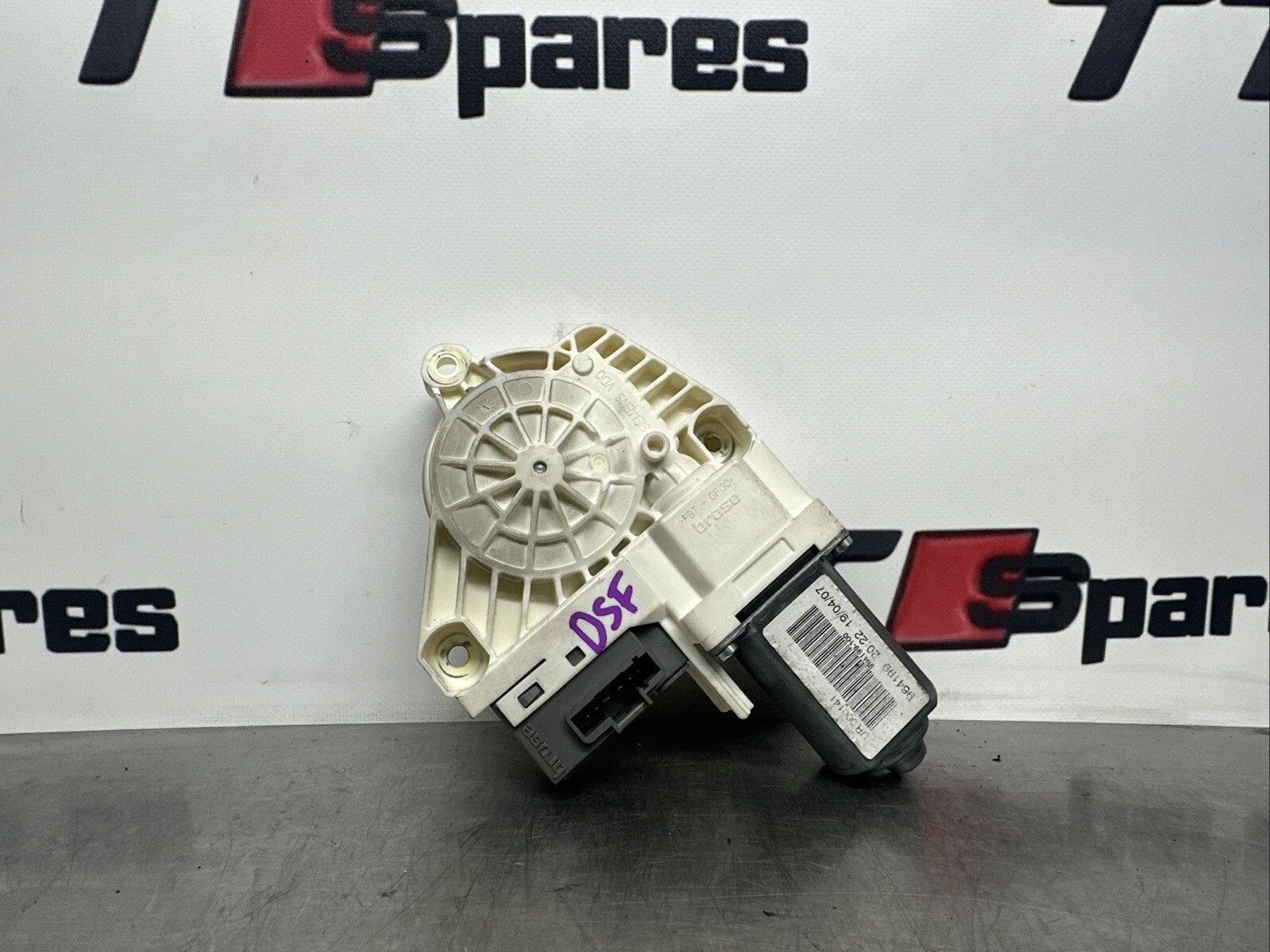 RANGE ROVER SPORT TDV6 L320 DRIVER SIDE REAR WINDOW MOTOR 0536010001 0536010001