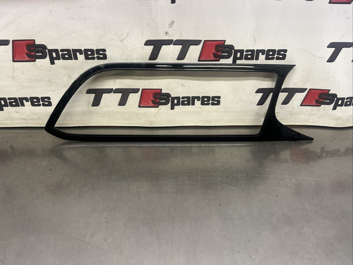 16-19 SEAT LEON FR MK3 5F CENTRE DASHBOARD TRIM BLACK 5F2858061