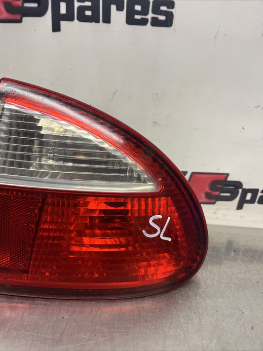SEAT LEON MK1 2005 DRIVER SIDE REAR OUTER TAIL LIGHT RIGHT OFFSIDE O/S 1M6945258