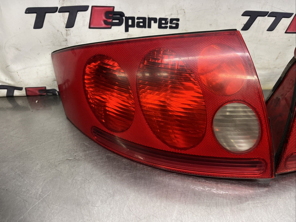 AUDI TT MK1 REAR LIGHTS PAIR 8N 99-06 Mint Rubber Seals
