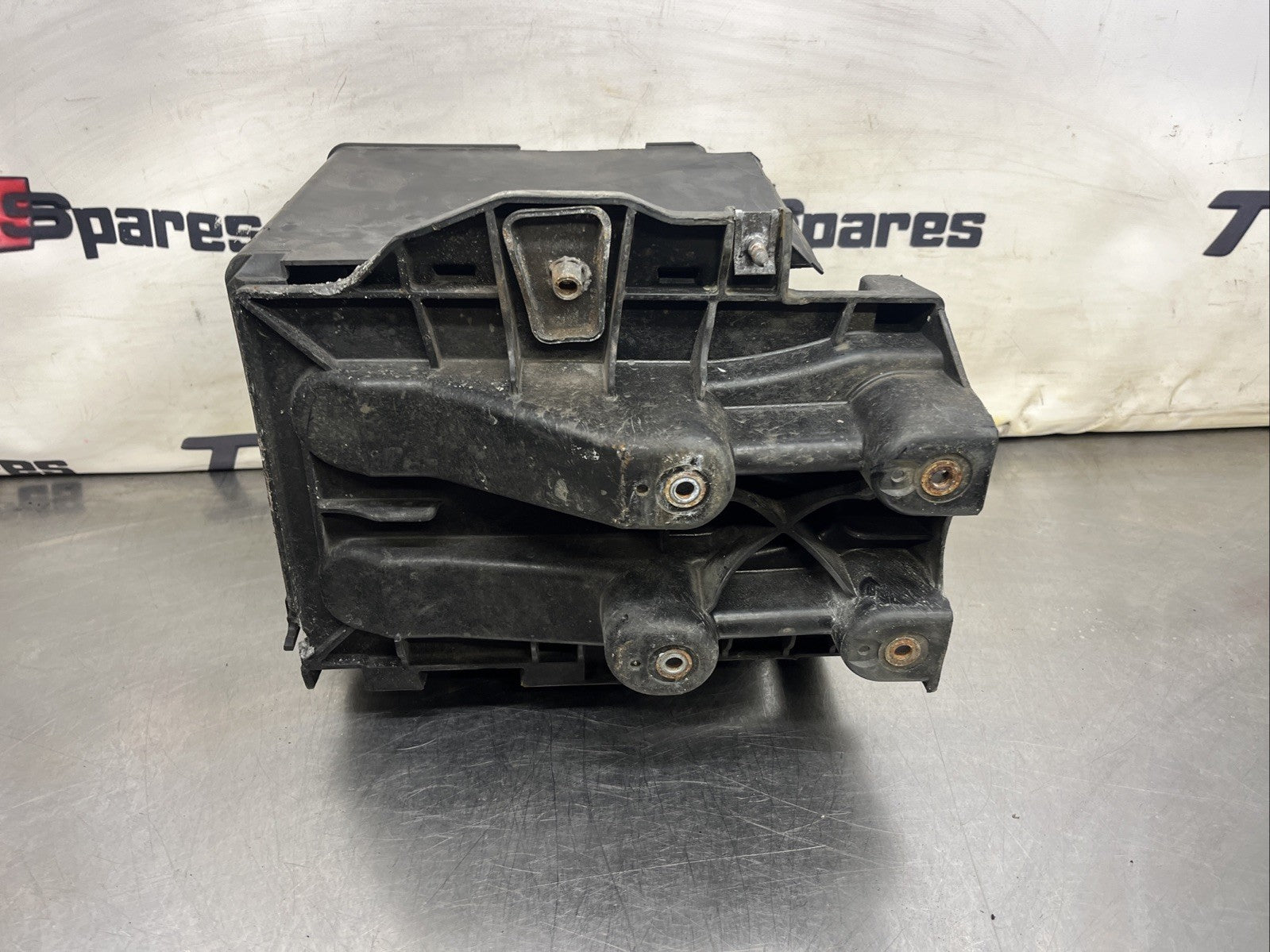 AUDI TT MK1 BATTERY BOX / BATTERY TRAY COUPE OEM 8N8804373 98-06 FREE SHIPPING