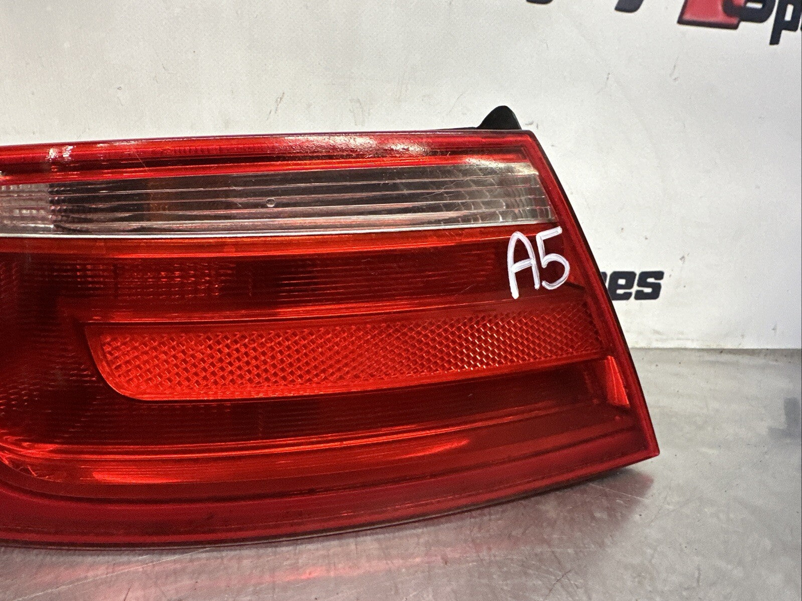 AUDI A5 TAIL LIGHT PASSENGER SIDE NEARSIDE LH 2010 2 DOOR COUPE