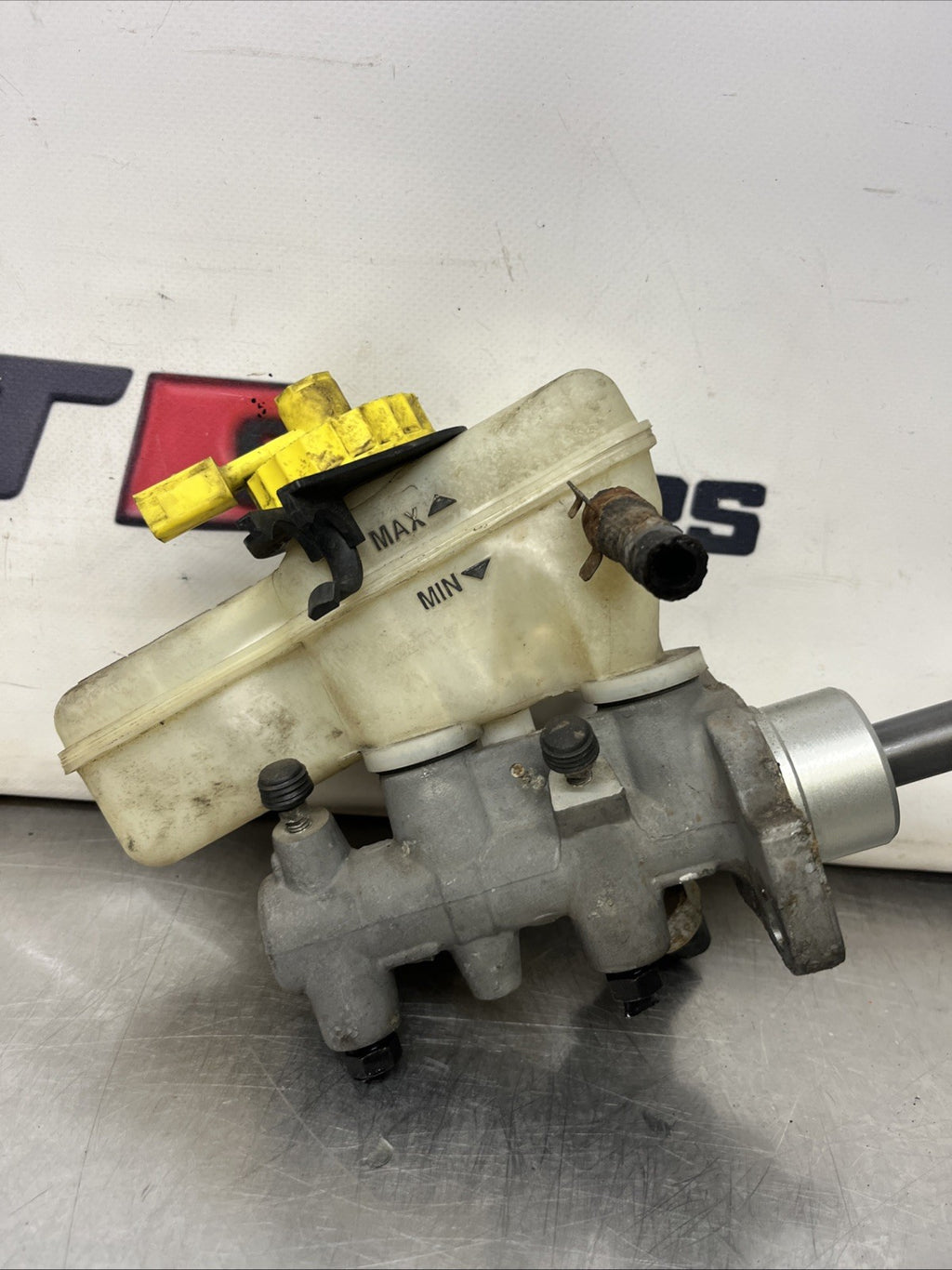 AUDI TT MK1 Brake Master Cylinder and Reservoir Tank 0204221731