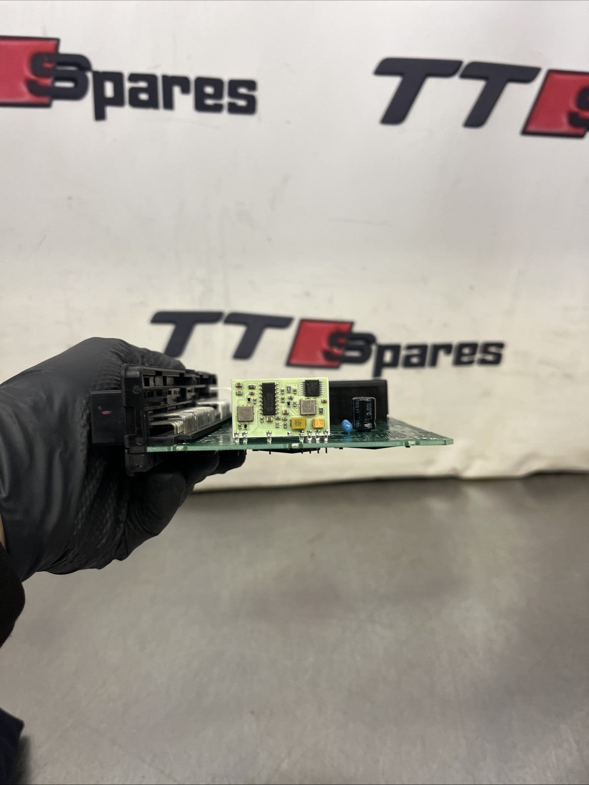 Audi TT Convertible CCM comfort control module 8N7962267E Roadster 8N