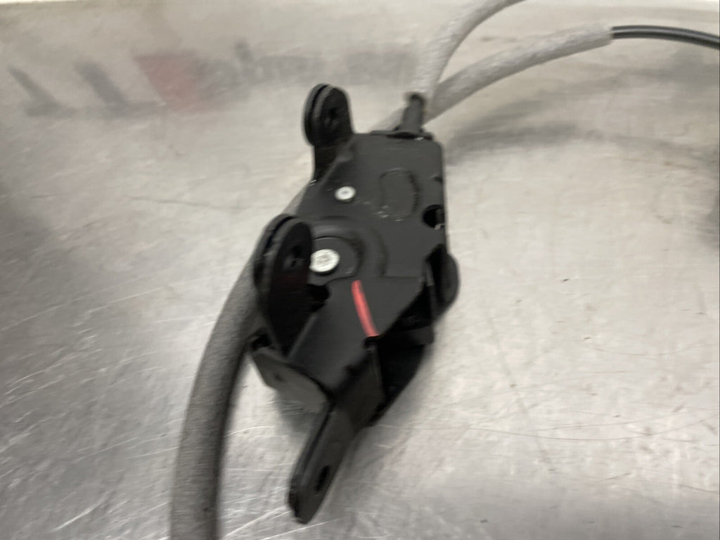 2010-2013 BMW X5 Bootlid/Tailgate Lock 975827-104