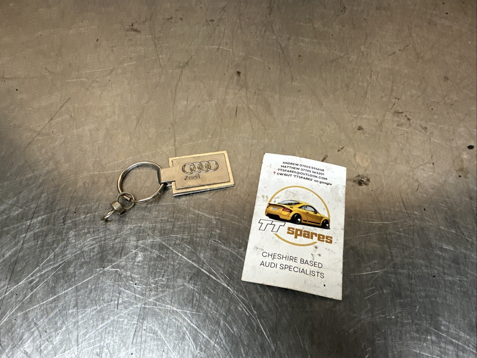 For Audi TT TTS TTRS Mk1 8N MK2 8J Mk3 8S Key Ring SILVER TT Logo