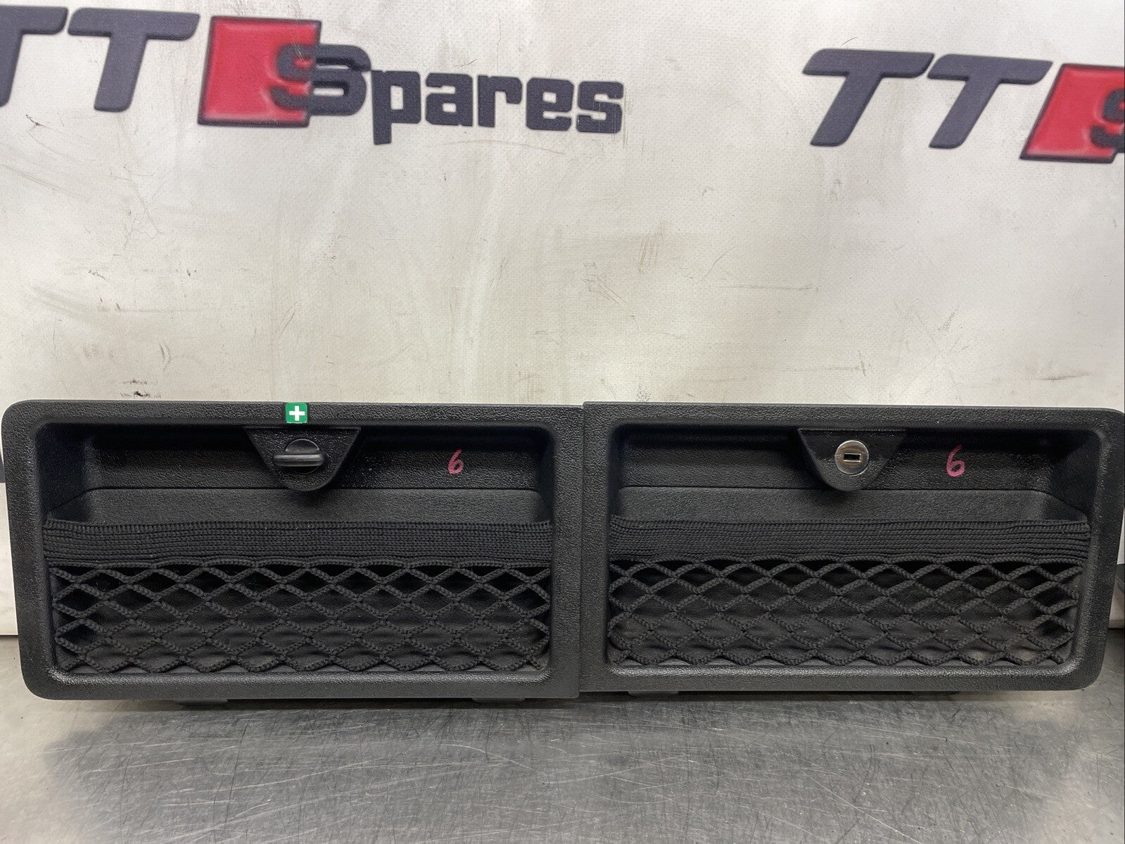 AUDI TT 8N MK1 Roadster Access Panel PAIR 8N7867401 8N7867402