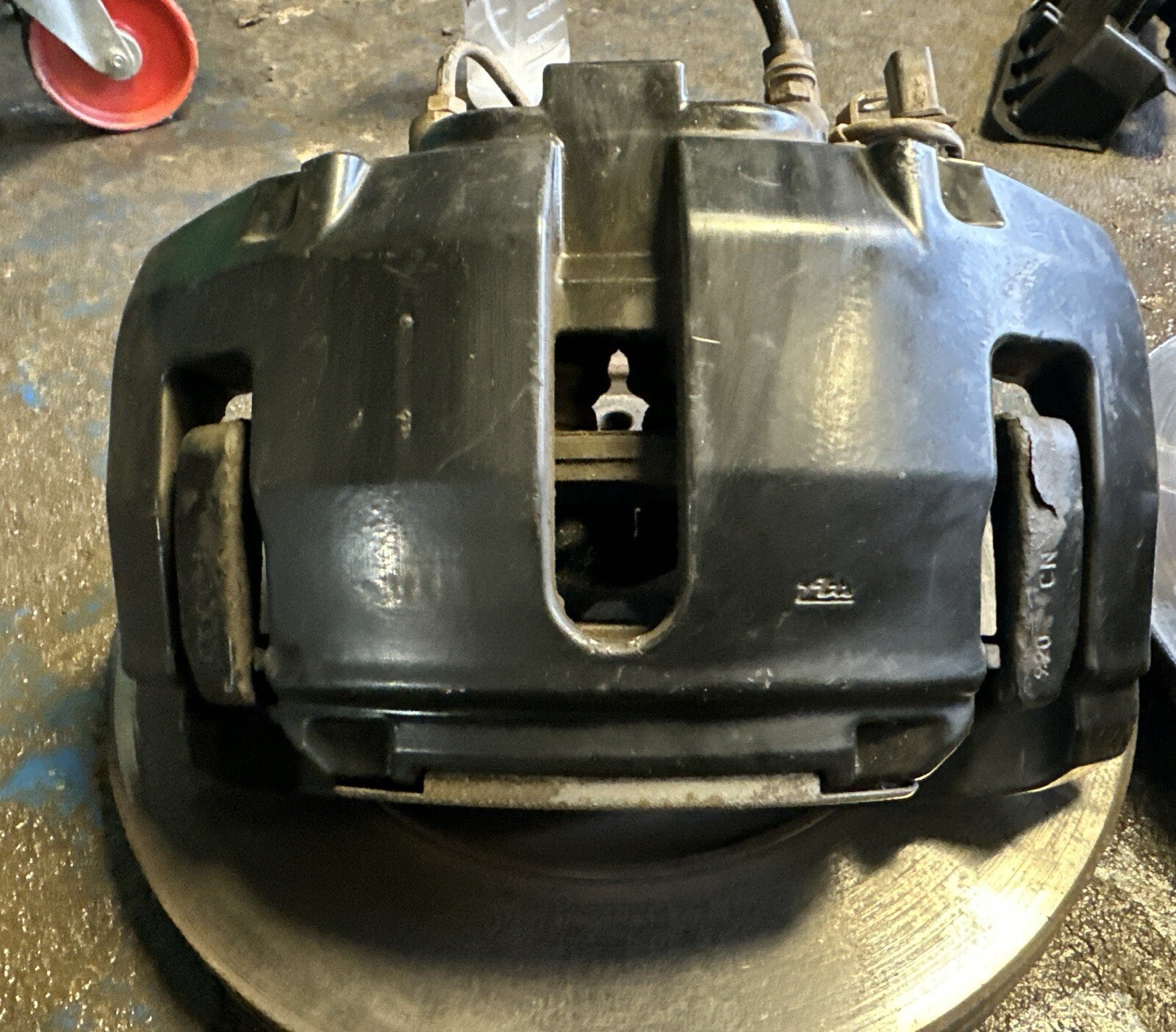 Audi S6 C6 5.2 V10 BXA Front Brake Caliper Set To Fit 385MM Discs