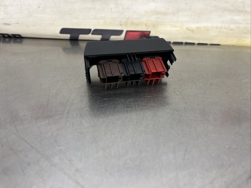 AUDI TT MK1 8N FUEL FLAP BOOT RELEASE SWITCHES WARRANTY 8n0962101