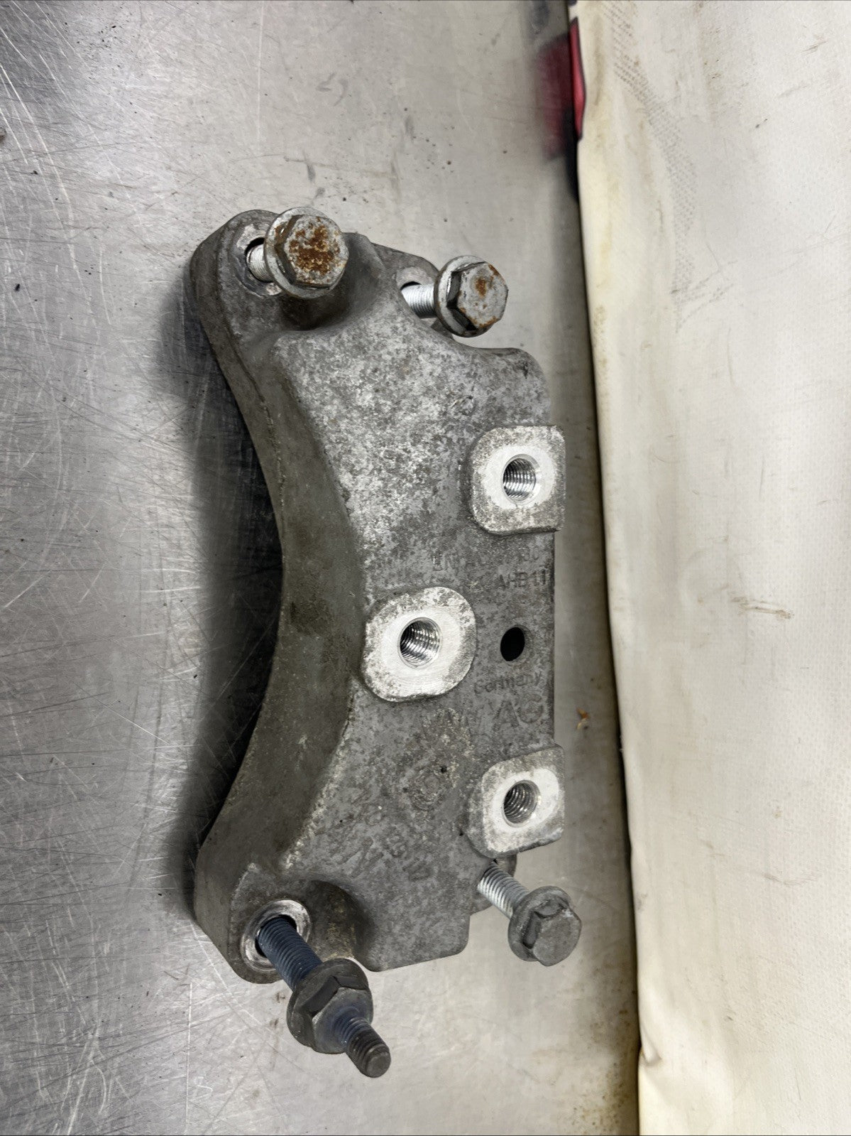 VW Audi Gearbox Support Bracket V6 Auto 1K0199117AN 06-14