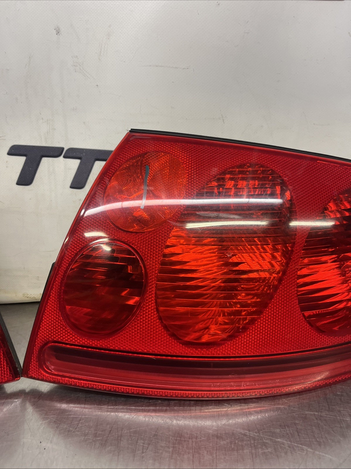 AUDI TT MK1 REAR LIGHTS PAIR 8N 99-06 Late Clear Reverse mint