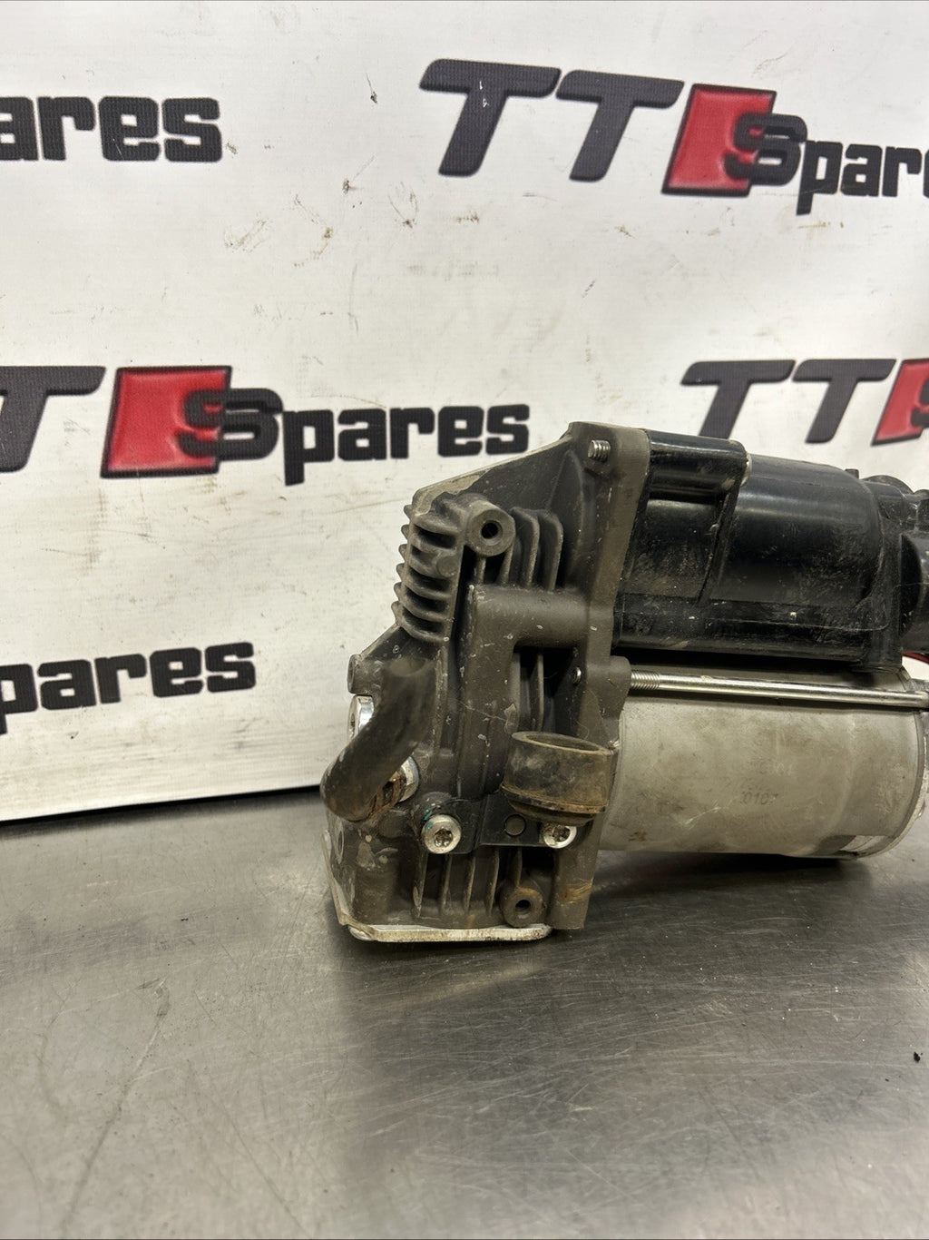 Air Suspension Compressor Pump For Mercedes S-class W221 S320 350 420 2213200704