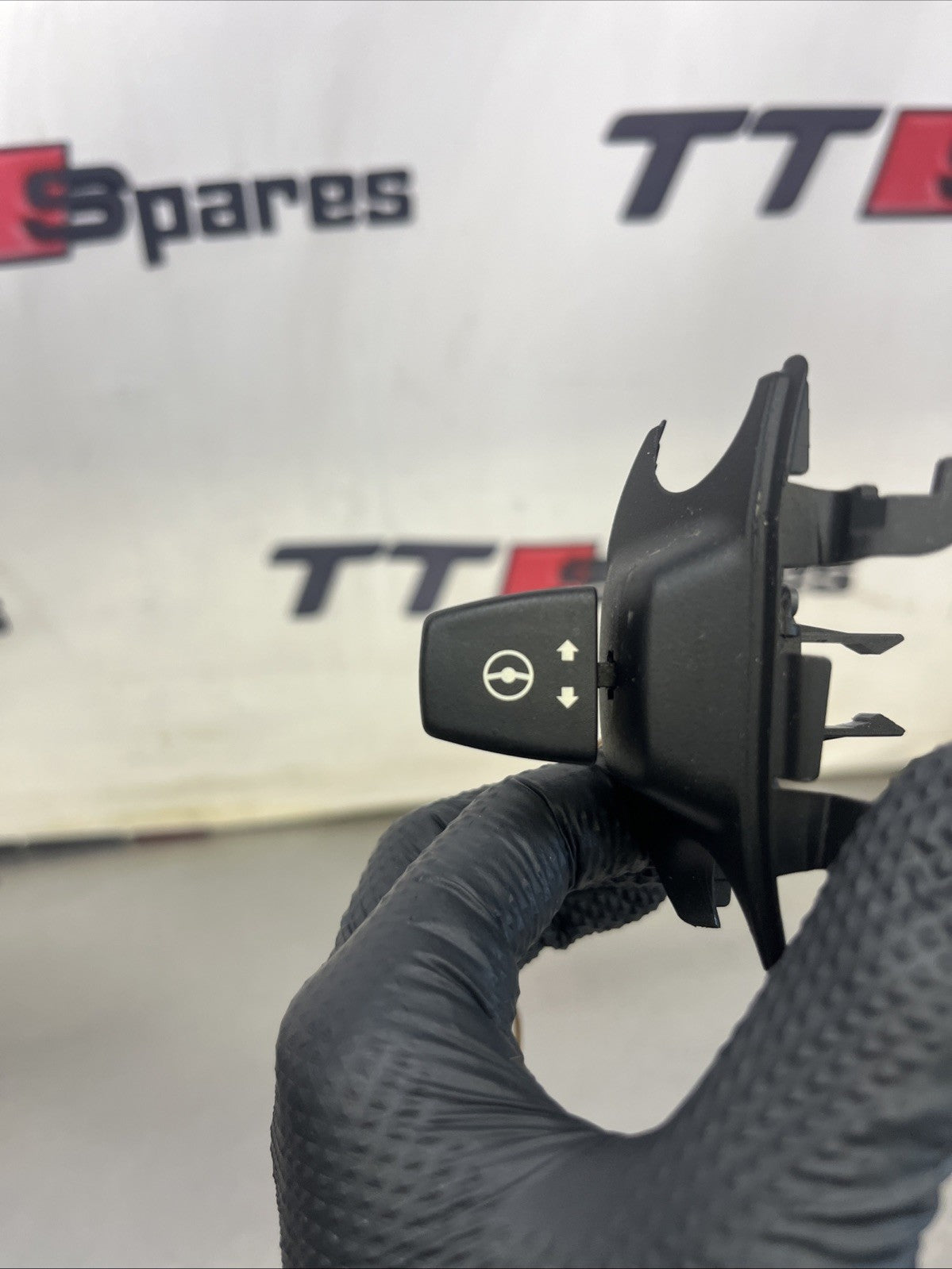 BMW E70 E71 X5 X6 Electric Steering Column Adjuster auto column Switch 6966710