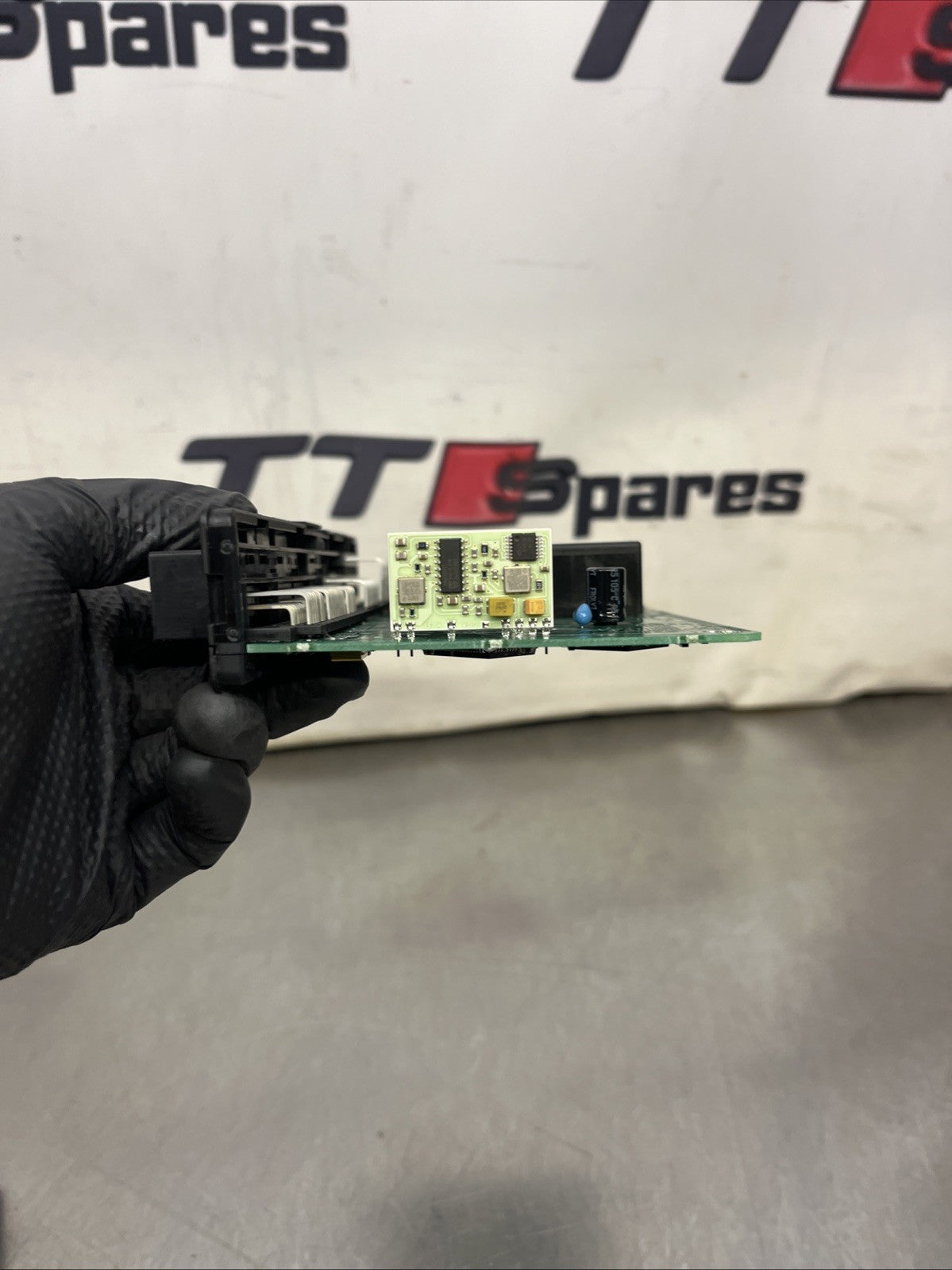 Audi TT Convertible CCM comfort control module 8N7962267E Roadster 8N
