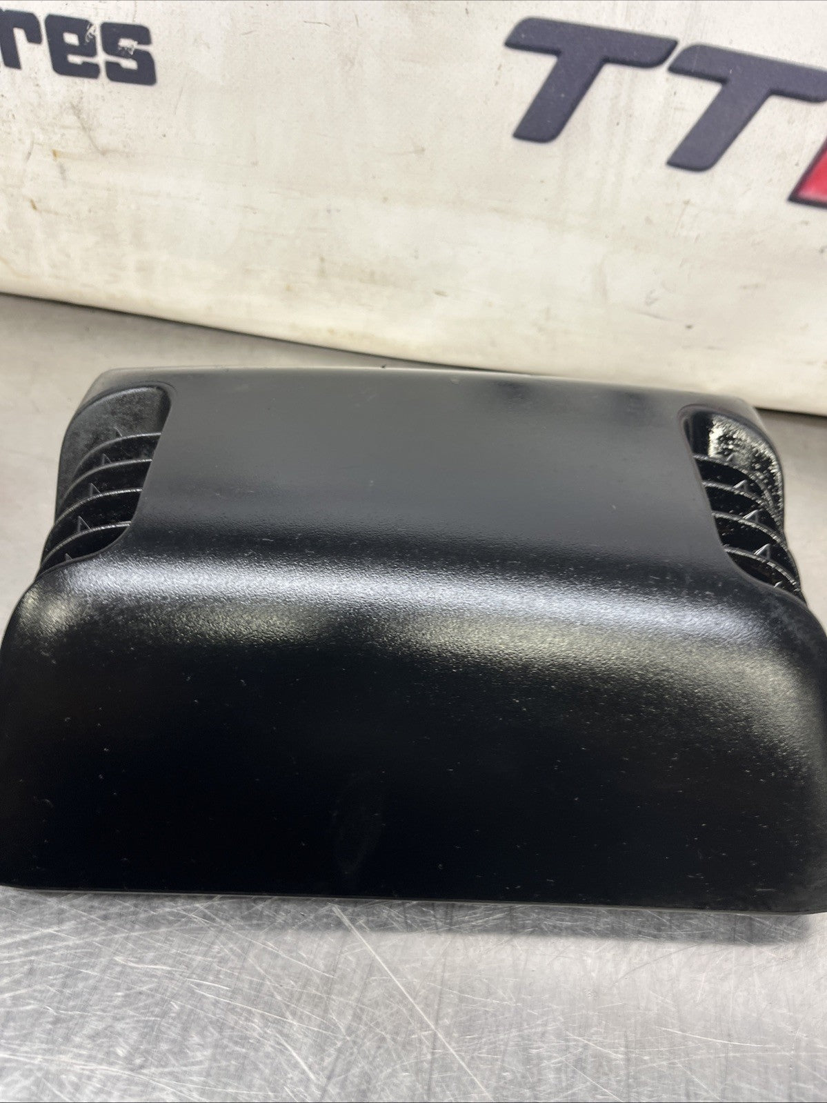 Range Rover Vogue L322 Center Console Rear Air Vent Cover