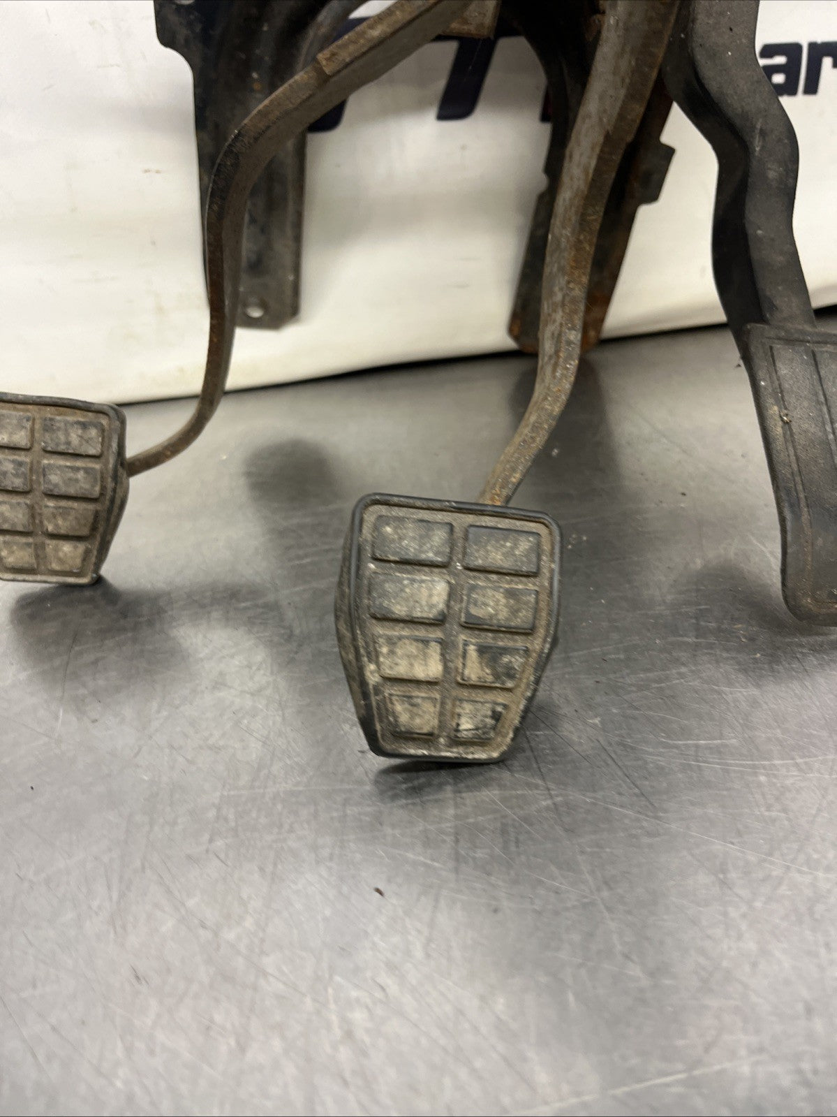 VOLKSWAGEN GOLF JETTA MK2 1.6 8V THROTTLE CLUTCH BRAKE PEDALS LHD