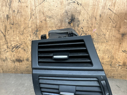 BMW E70 E71 X5 X6 Passenger Side Front Dashboard Air Vent Black 7161803