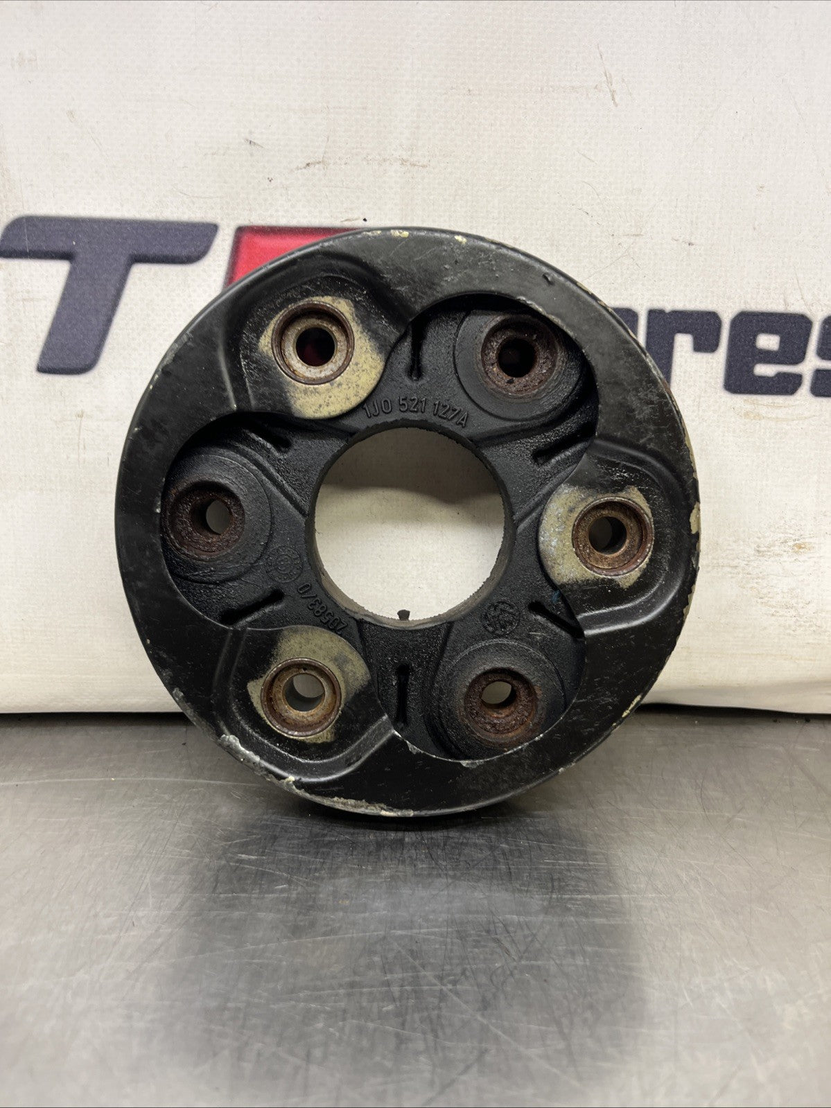 Audi TT 8N 98-06 MK1 225 Quattro 1.8T front propshaft rubber doughnut 1J0521127A