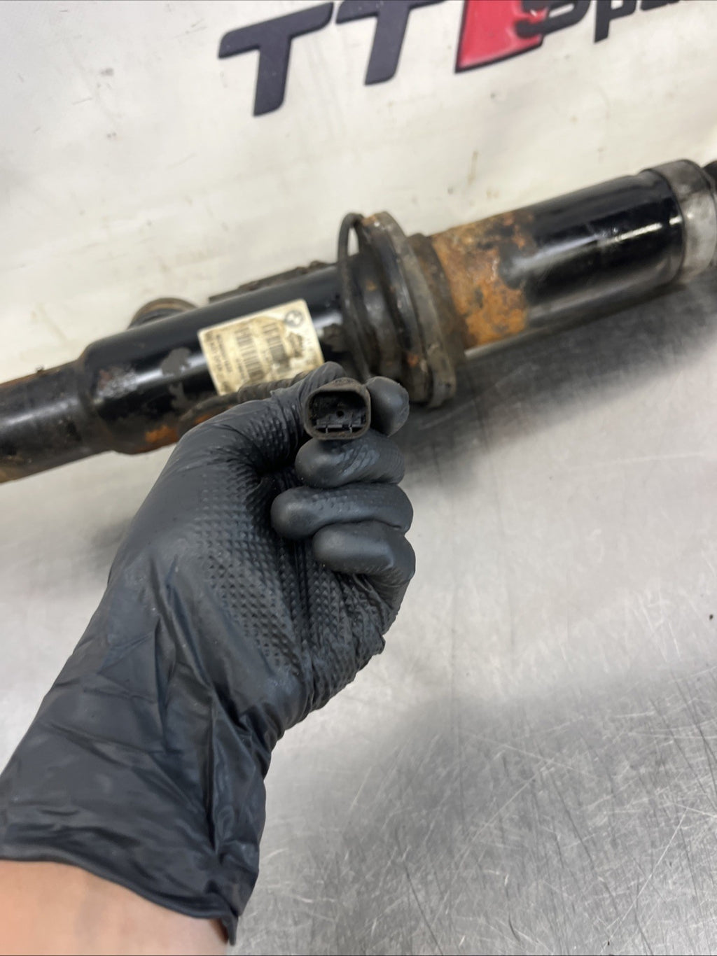 Spring Strut BMW X5 E70 Front Left N/S Shock Absorber Adaptive Drive 6777573
