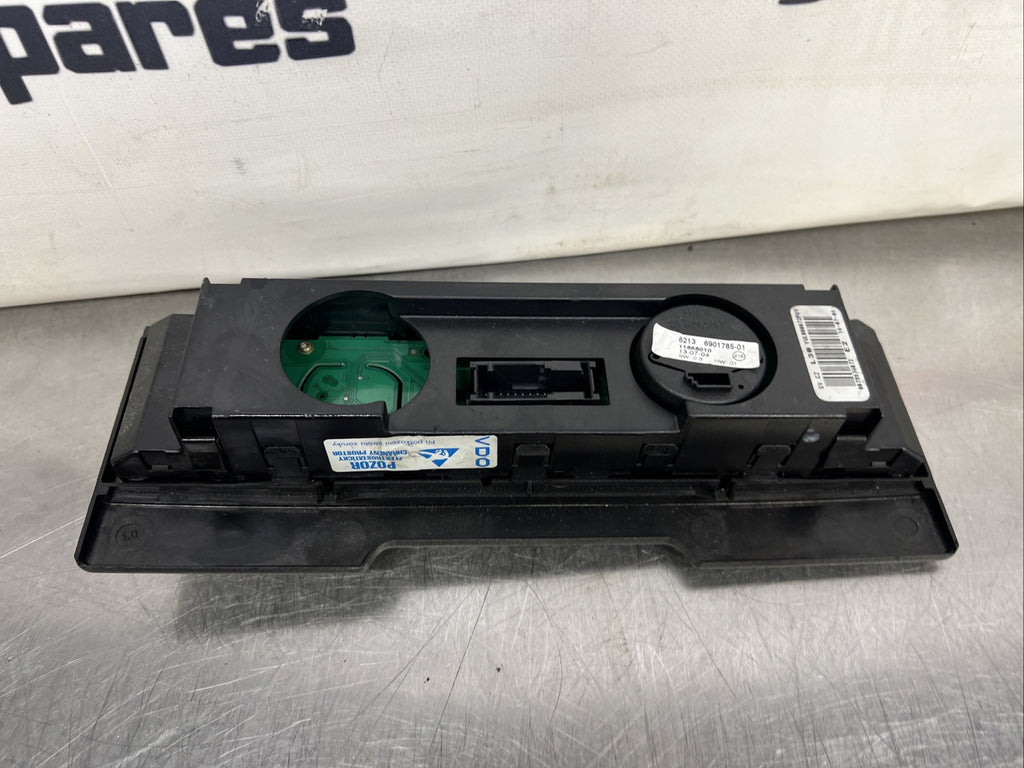 Range Rover L322 ride height & tailgate release switch YUL000072PUY 2003