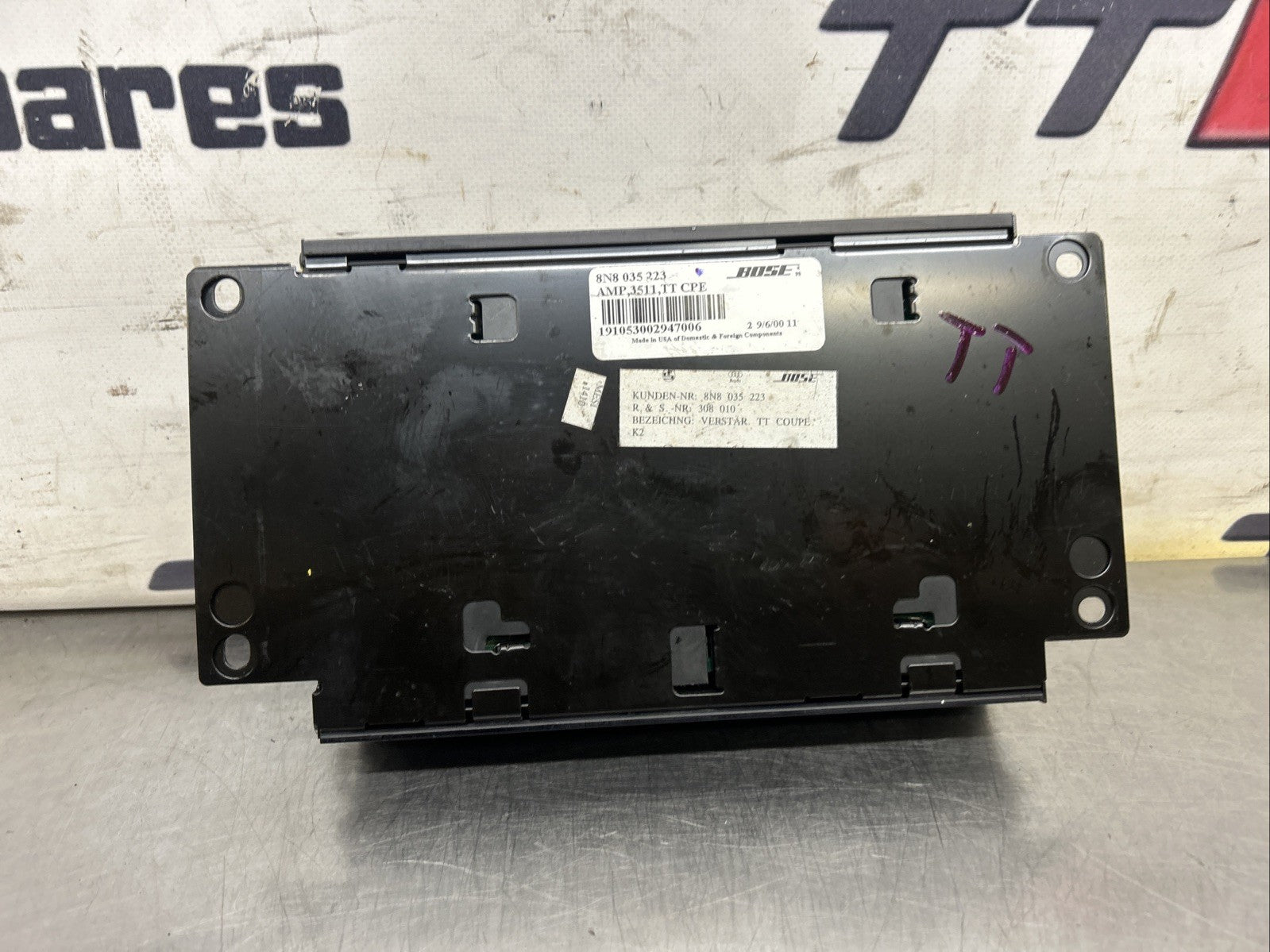 AUDI TT Mk1 8N 1.8T 98-06 BOSE AMP COUPE 8N8035223 225 180 V6 150