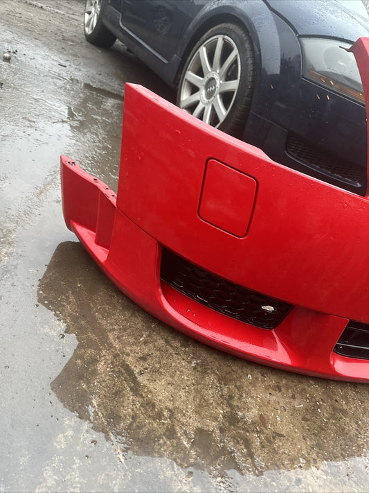 AUDI TT 8n mk1 3.2 V6 COMPLETE FRONT BUMPER + LOWER GRILLS WASHER JETS RED