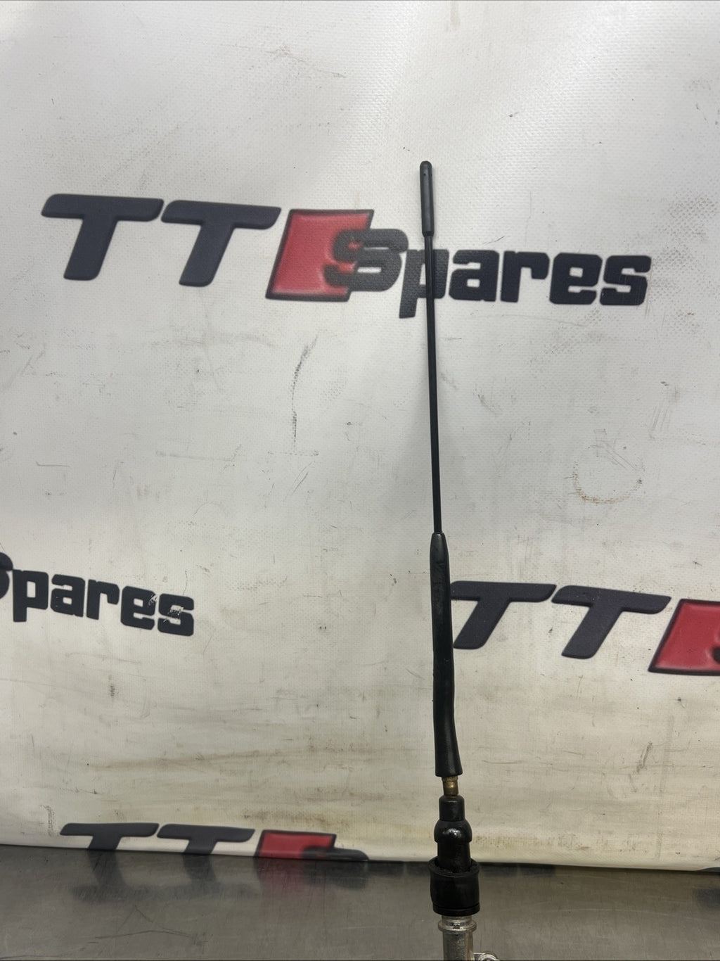 Audi TT MK1 CONVERTIBLE Aerial Antenna Amplifier 8N7035501G ARIEL