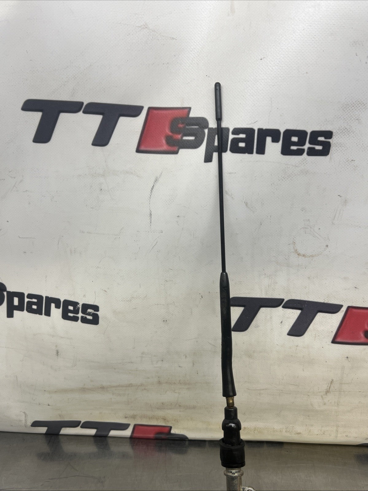 Audi TT MK1 CONVERTIBLE Aerial Antenna Amplifier 8N7035501G ARIEL