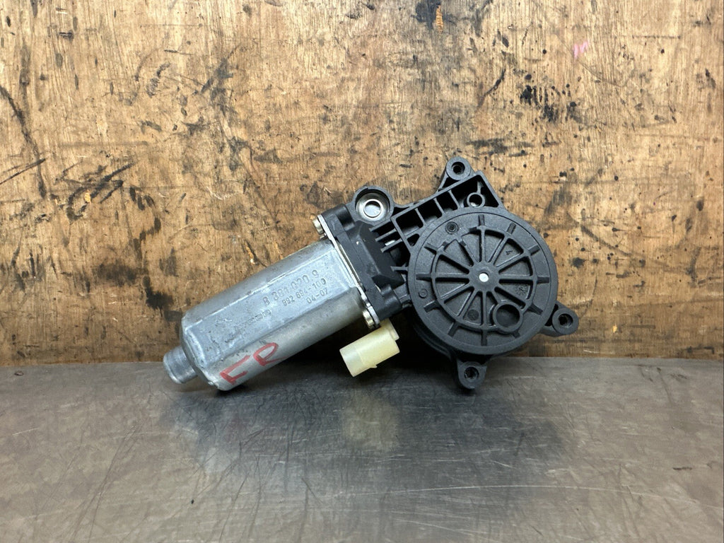 2002 BMW X5 E53 WINDOW REGULATOR (RIGHT FRONT) 8 381 020.9