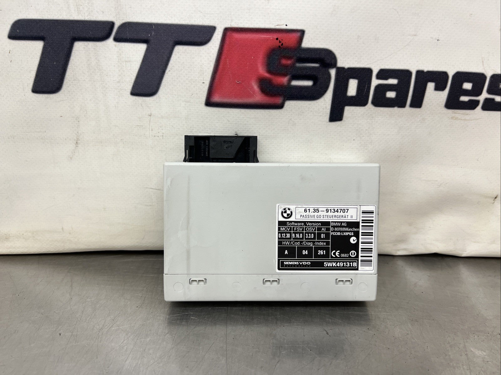 BMW X5 E70 06-13 Body Control Module Junction Box 5WK49131B   6135 9134707