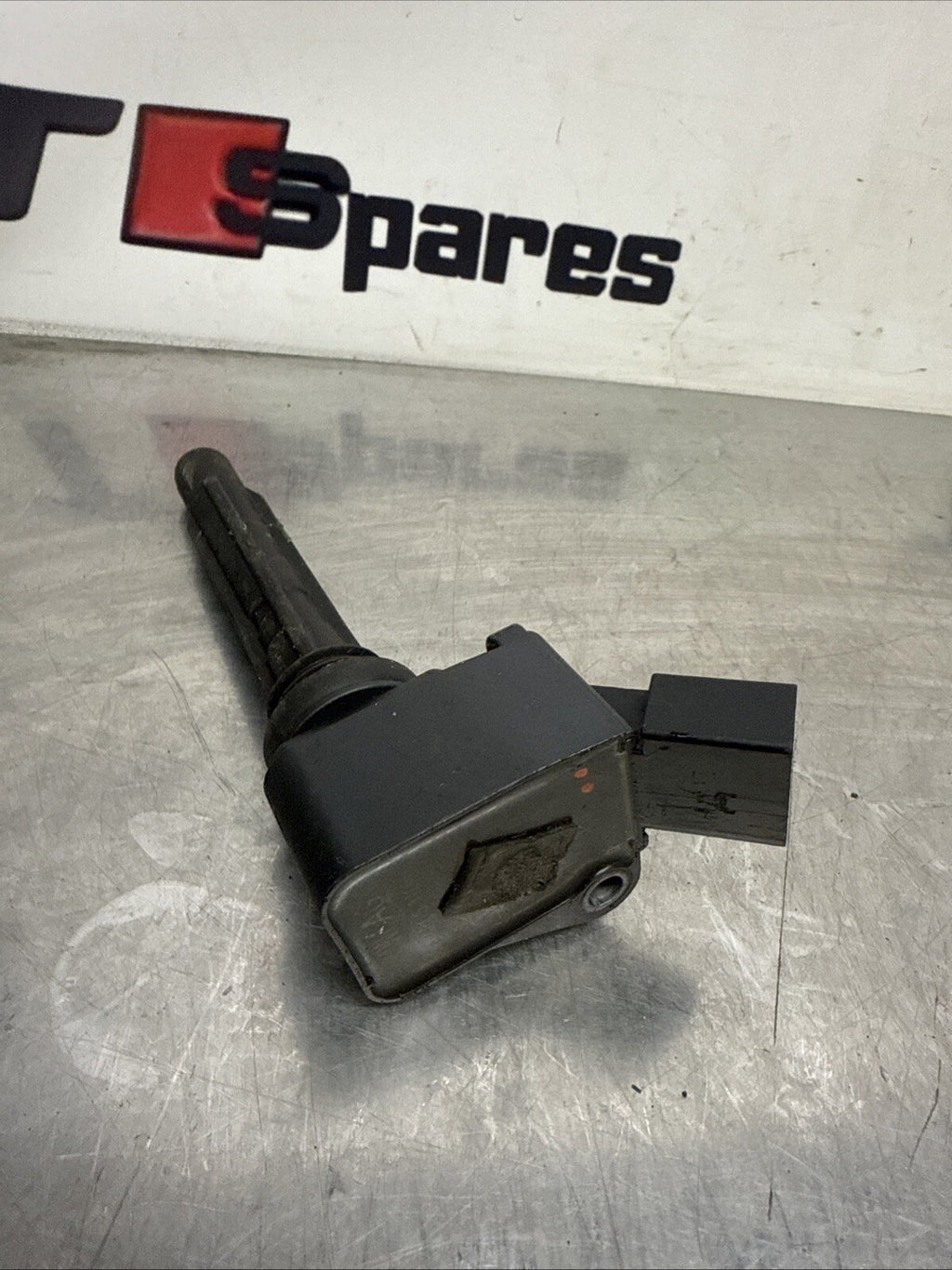 GENUINE VW GOLF R MK7 AUDI S3 8V 2.0 IGNITION COIL 06J905110K 06J 905