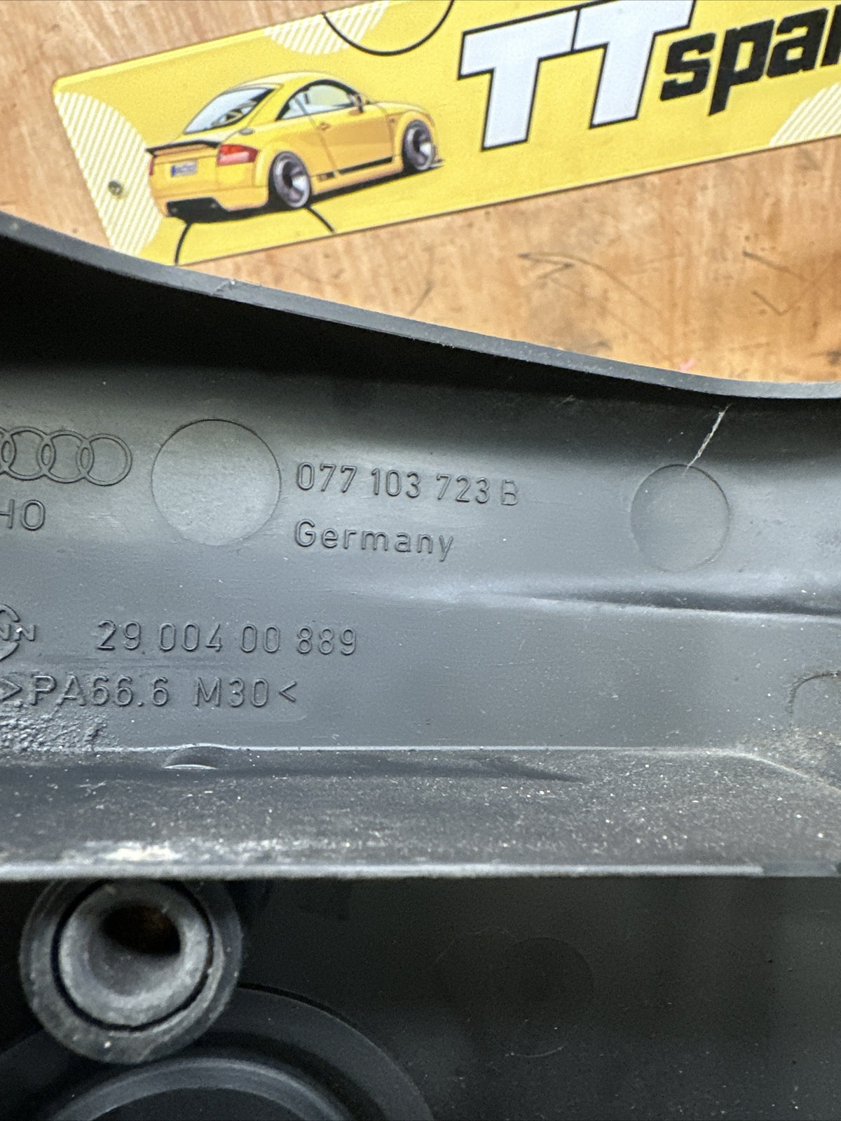 Audi A8 4A C4 PF 3.7 4.2 V8 32V NS Left Engine Cam Cover Trim 077103723b