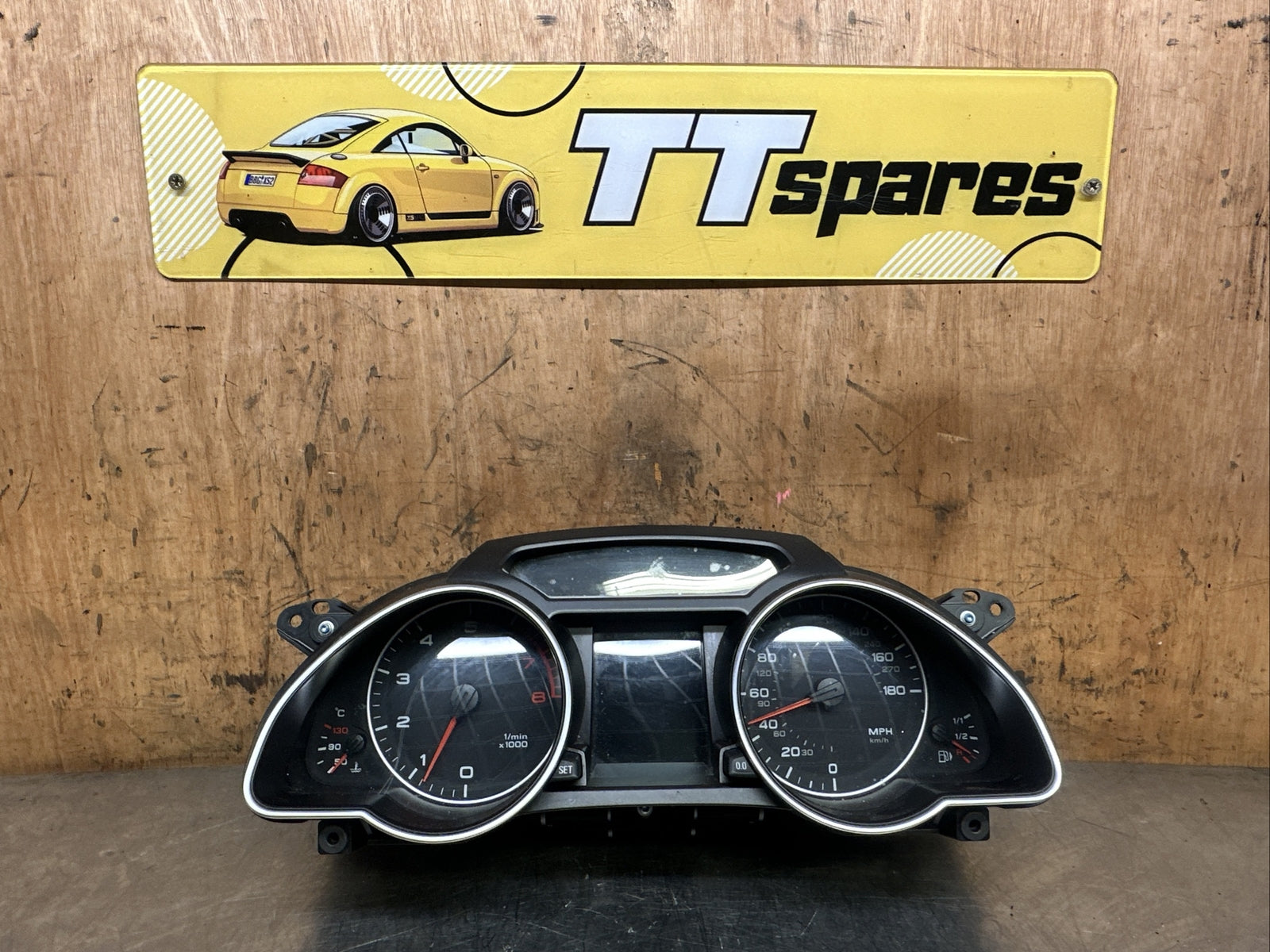 AUDI A5 COUPE SPORT 8T 07-11 SPEEDO CLUSTER 8t0920950P AUDI