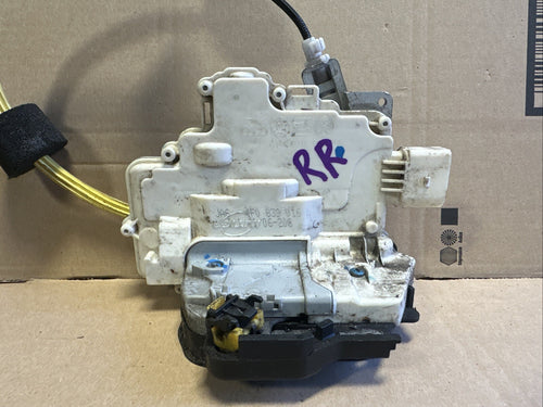 4F0839016A 2008 AUDI S6 A6 DRIVER REAR RIGHT SIDE DOOR LOCK CATCH 