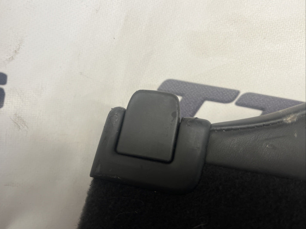 AUDI TT MK2 06-11 8J REAR SEAT UPPER BENCH BACK REST LEATHER