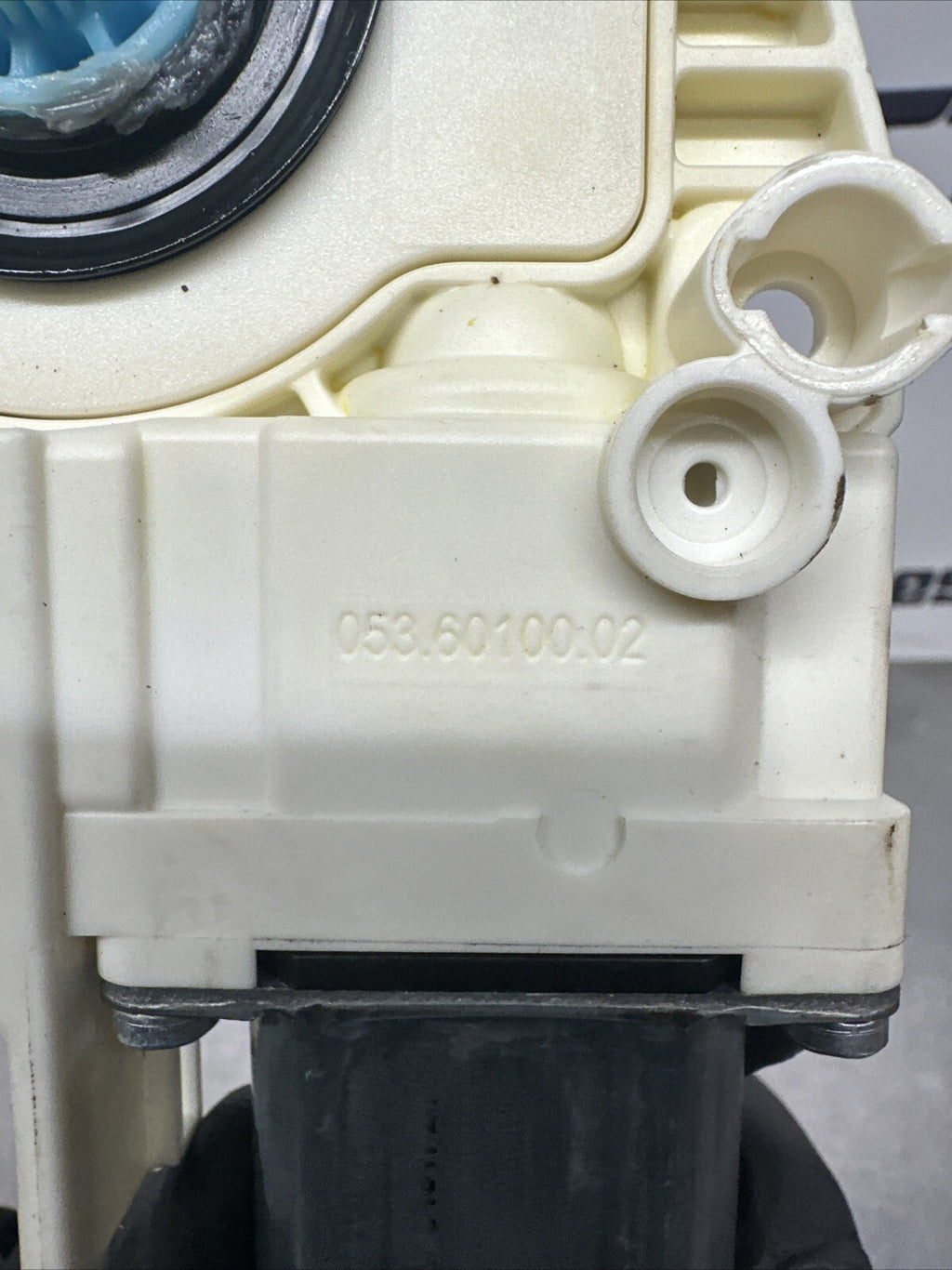 RANGE ROVER SPORT TDV6 L320 NEARSIDE REAR WINDOW MOTOR 0536010002 0536010002