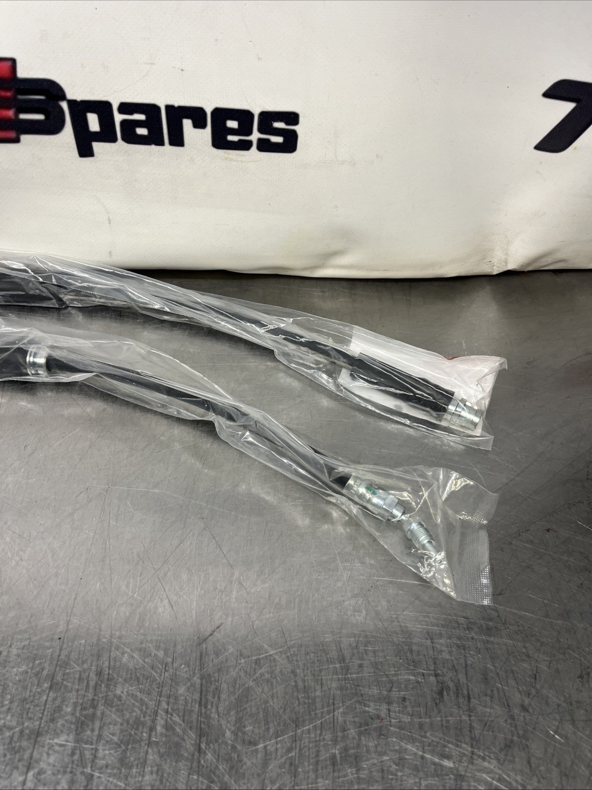2x Brake Hoses (Pair) Front Left AND Right 28612 Febi Hydraulic 8N0611707B