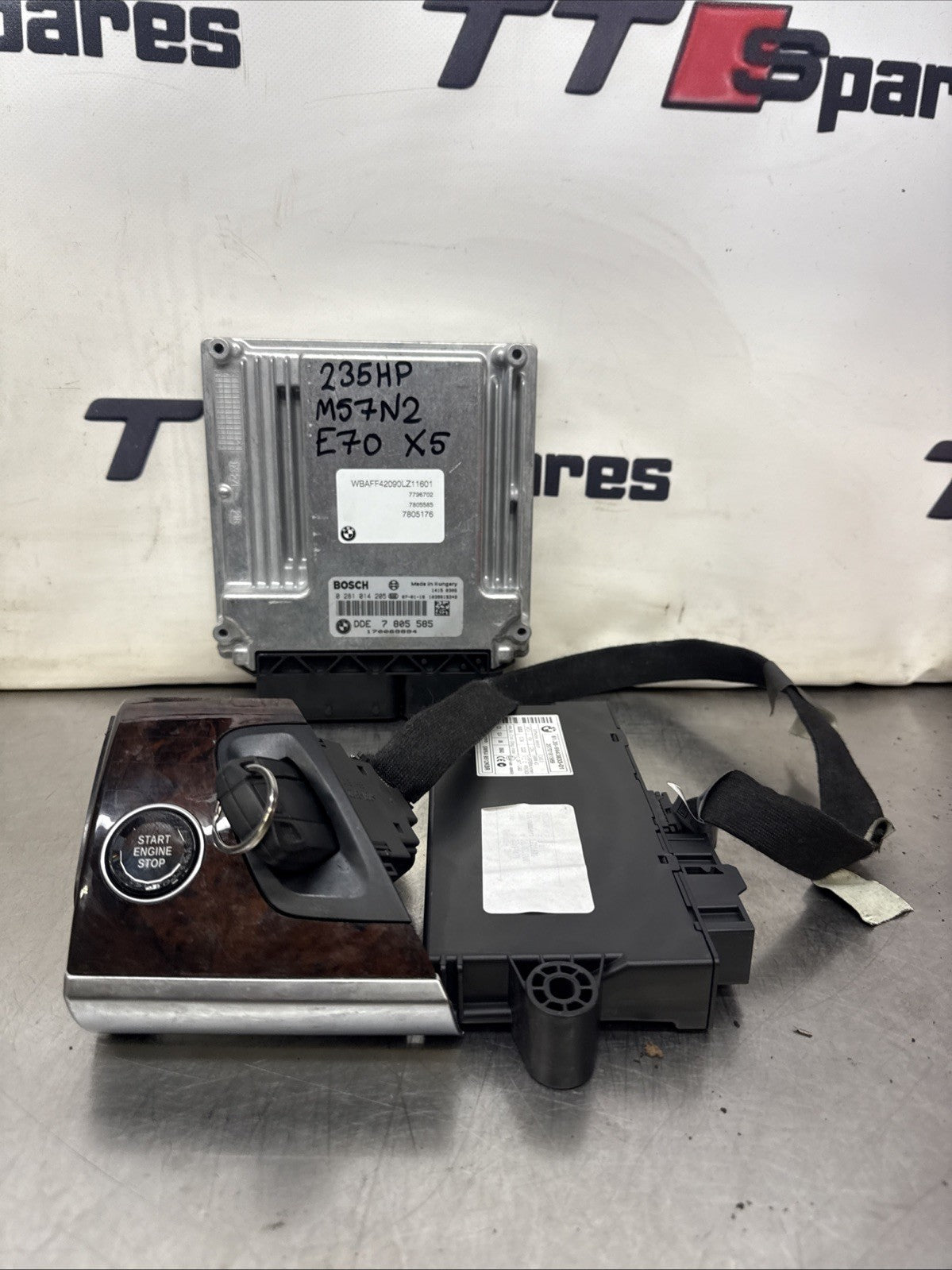 BMW X5 E70 3.0d Automatic M57N2 235HP Engine ECU Kit DDE CAS3 With Key 7805585