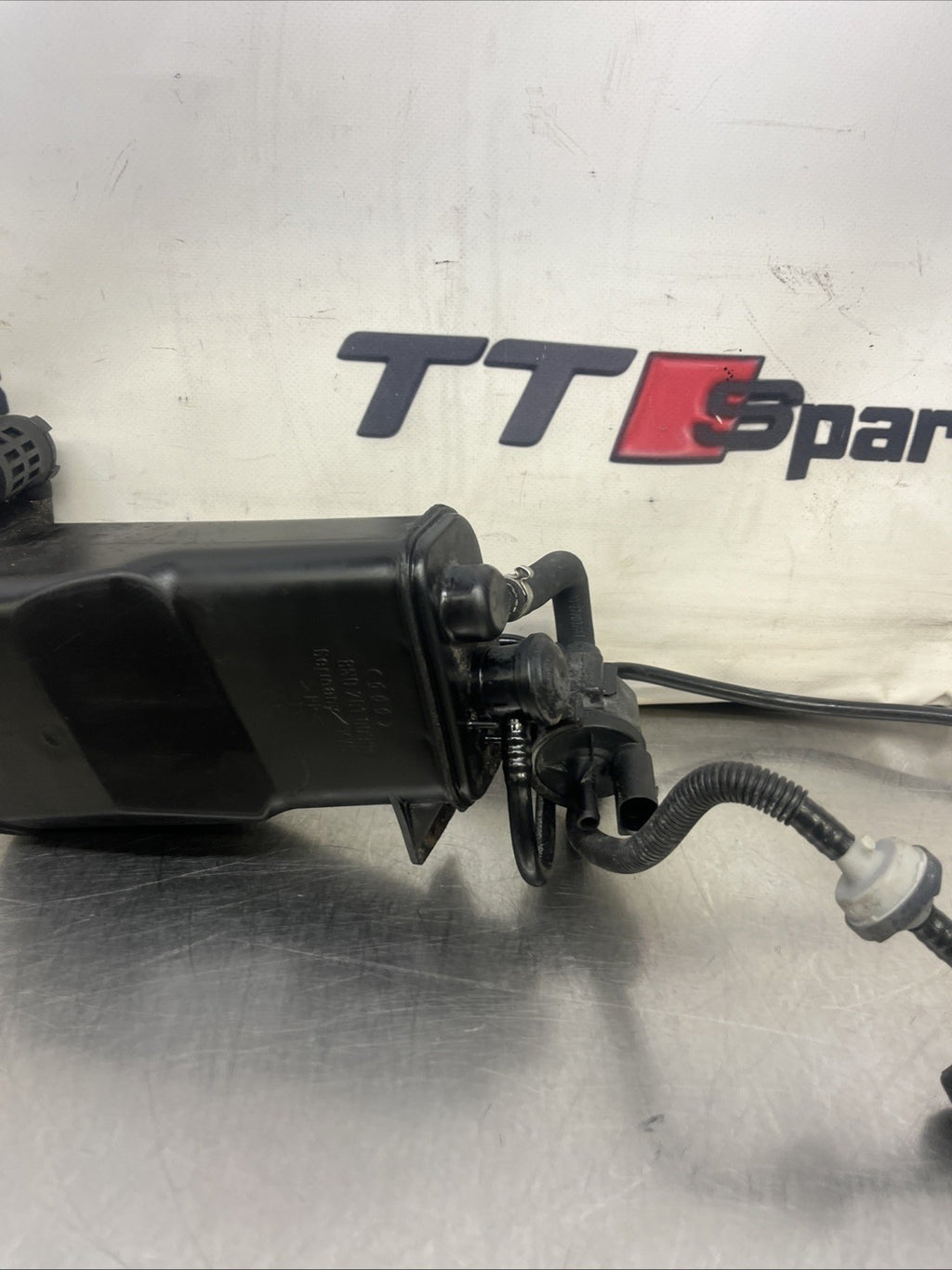 Audi TT 8N Activated Charcoal Canister System 8N0201803