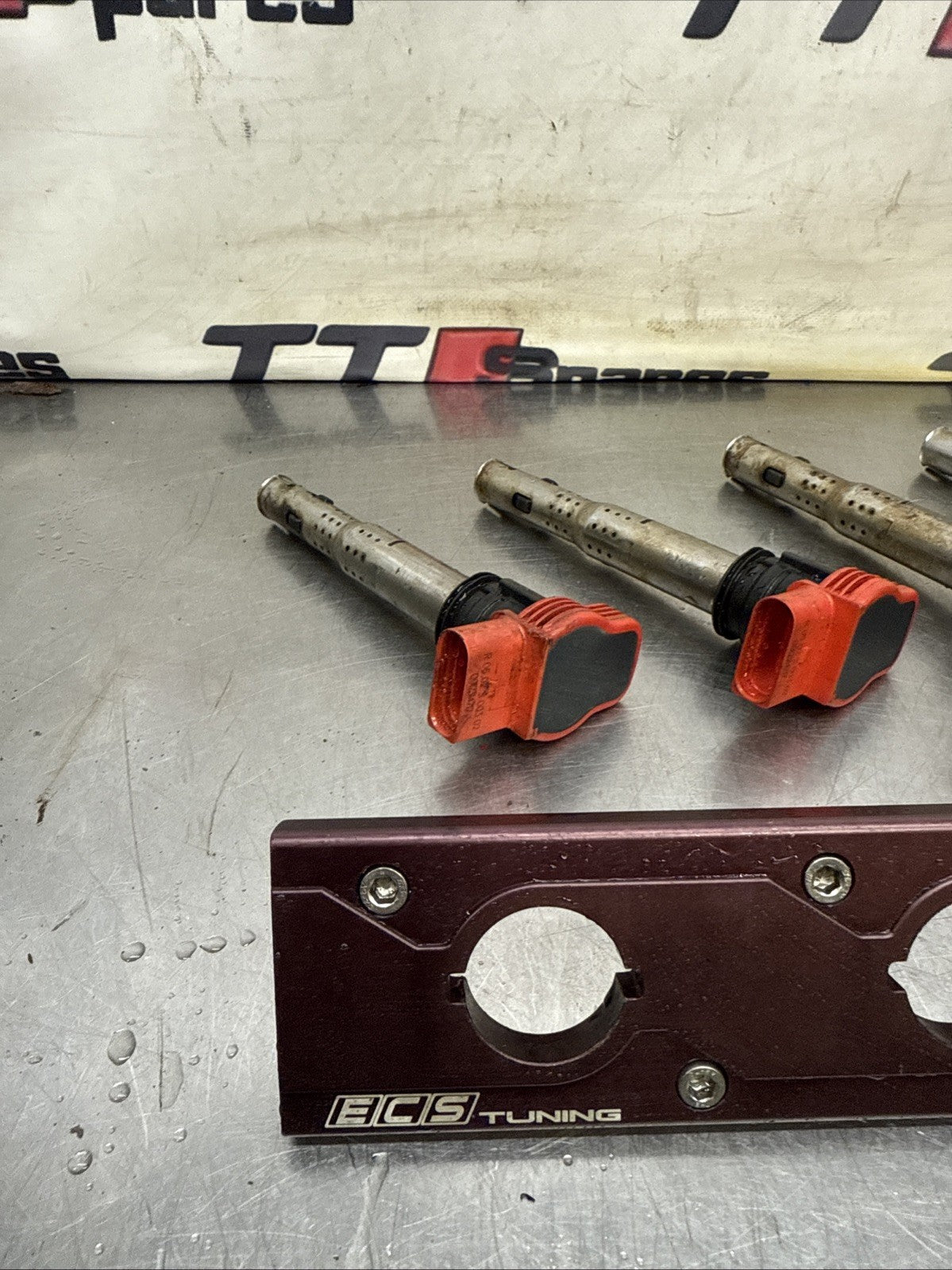 ECS TUNING 1.8T TO 2.0T COIL PACK CONVERSION PLATE TT WITH COILPACKS