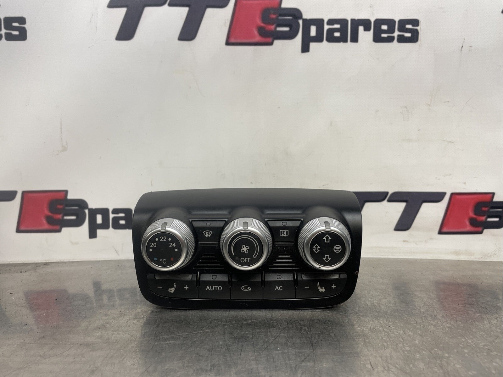AUDI TTS TTRS 8J MK2 AIRCON HEATER CONTROL HEATED SEATS SWITCH PANEL 8J0820043B