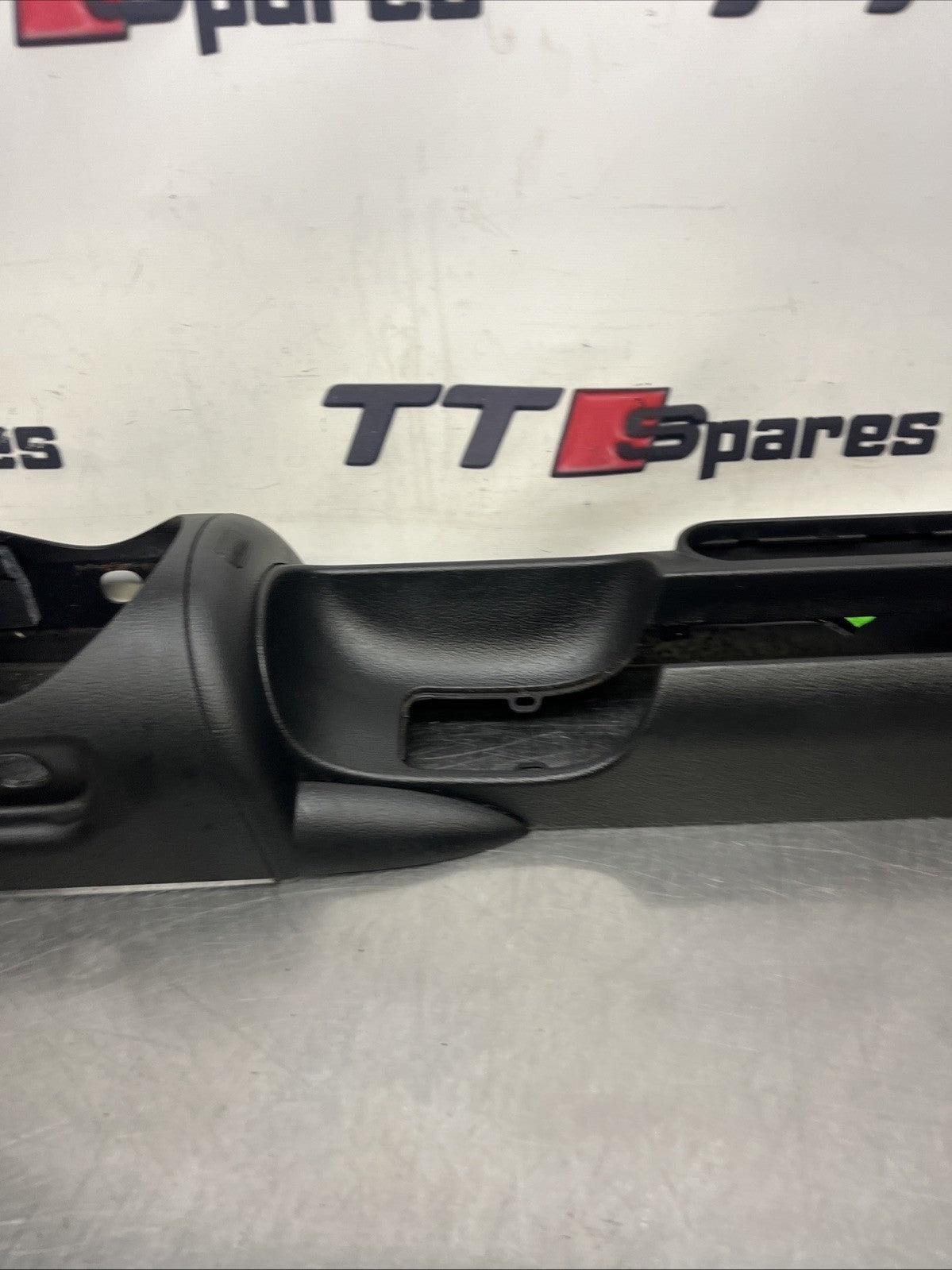 Audi TT Mk1 8N 1998-2006 Centre Console Assembly with Rear Cubby Door in Black